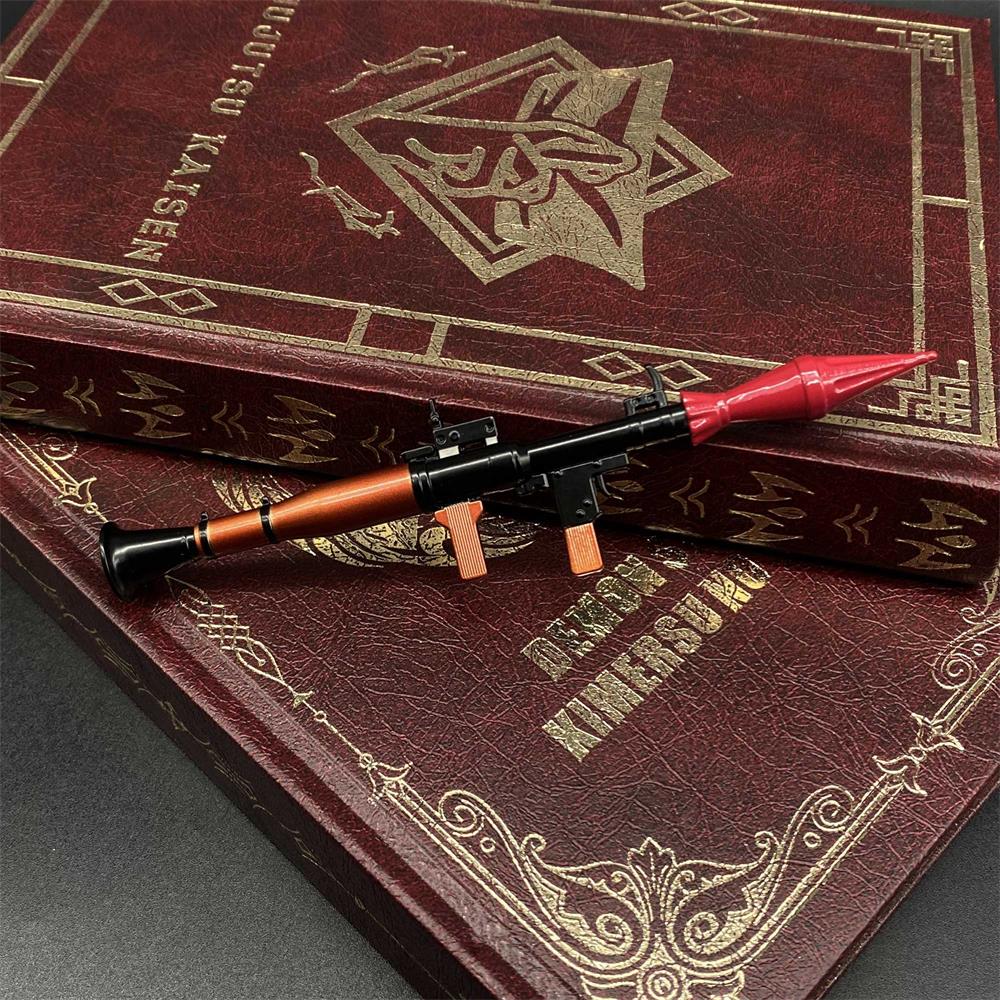 Re4 Weapon Case Leon S Kennedy Metal Mini Weapon Suitcase 11 in 1