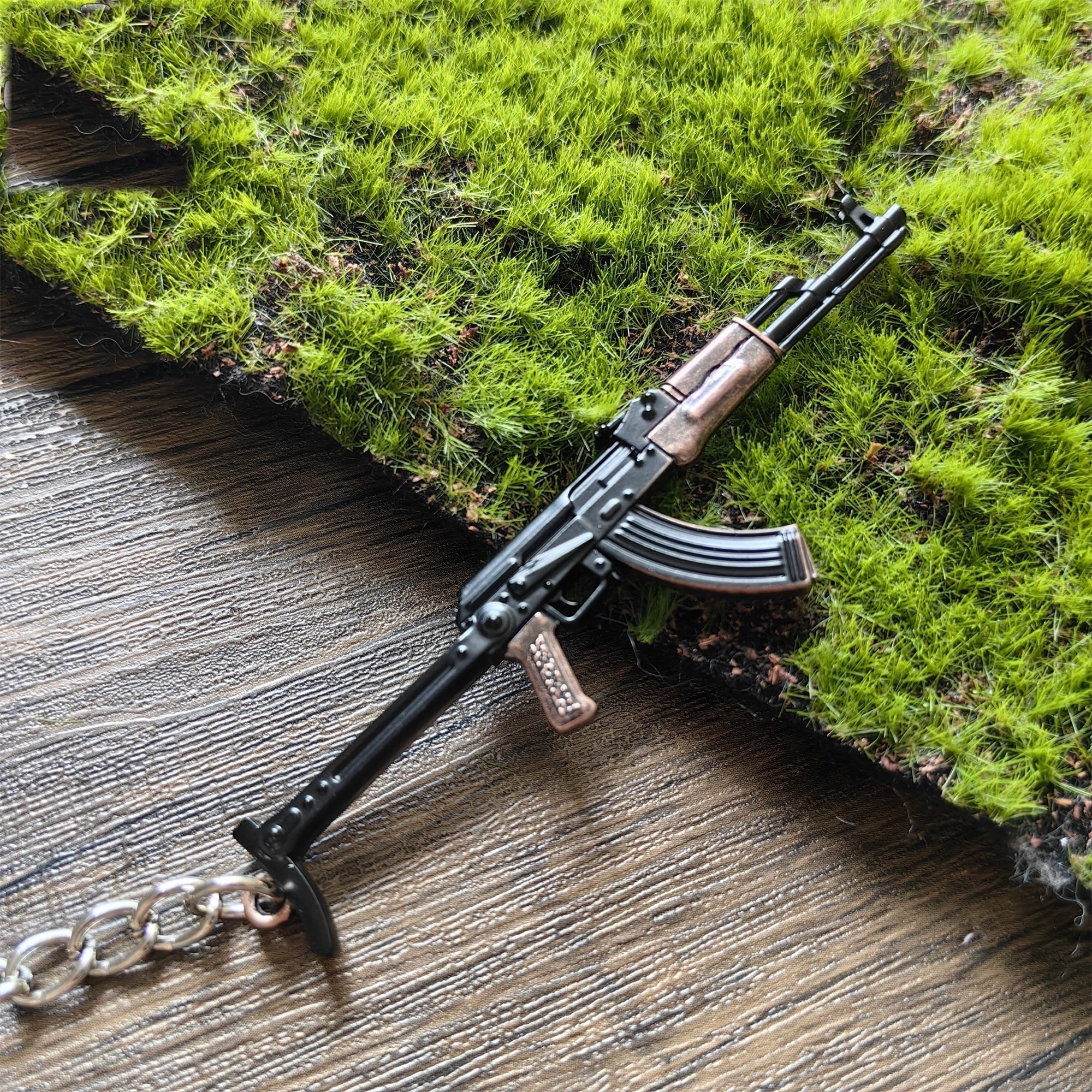 Tiny AKS-47 Assault Rifle Model Metal Keychain