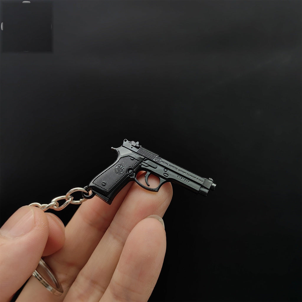 Metal Beretta M92A1 Mini Game Gun Model Keychain