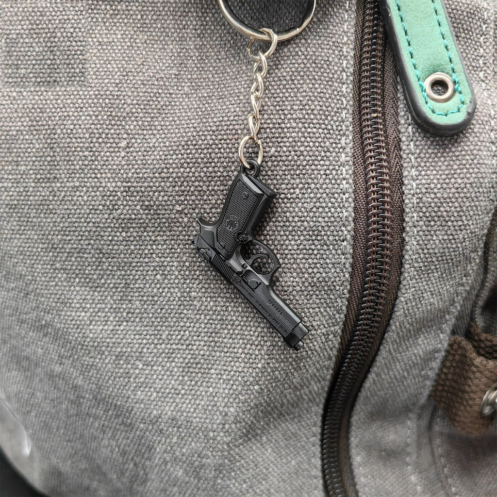 Metal Beretta M92A1 Mini Game Gun Model Keychain