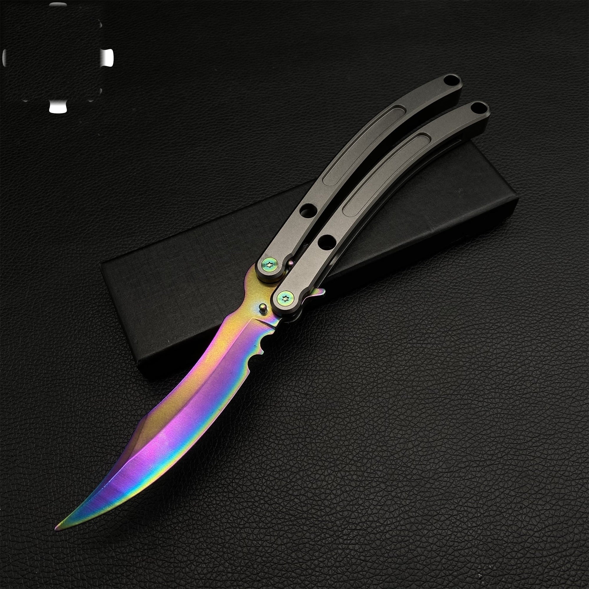 Couteaux Valorant en Métal – Répliques Skins de Collection