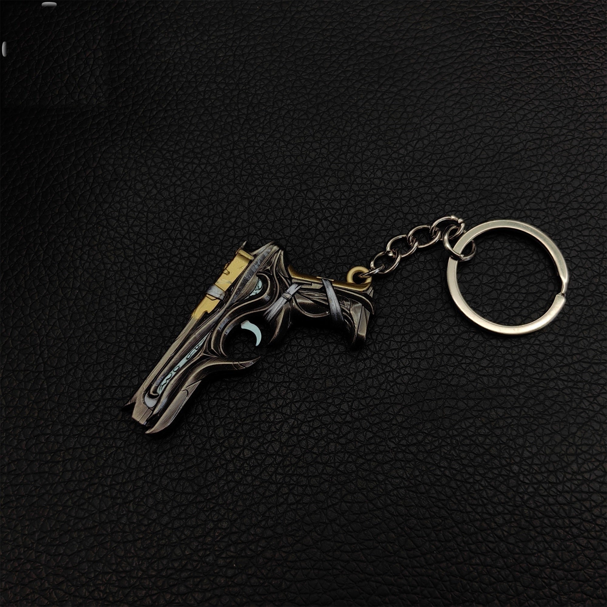 Mini Bound Classic Pistol Gun Metal Keychain