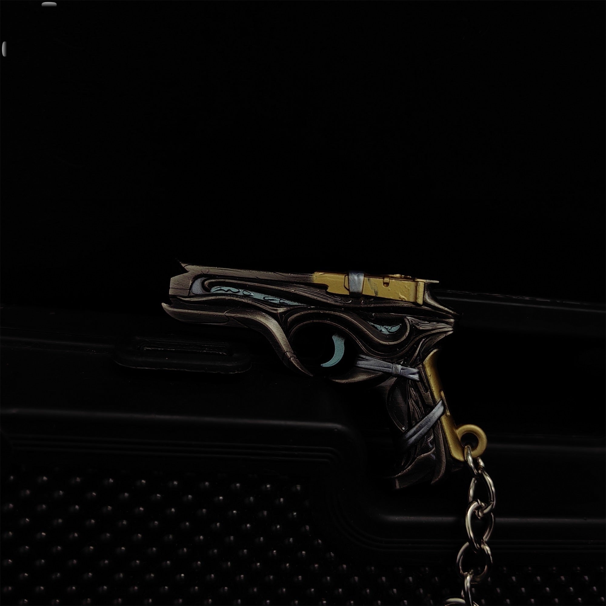 Mini Bound Classic Pistol Gun Metal Keychain