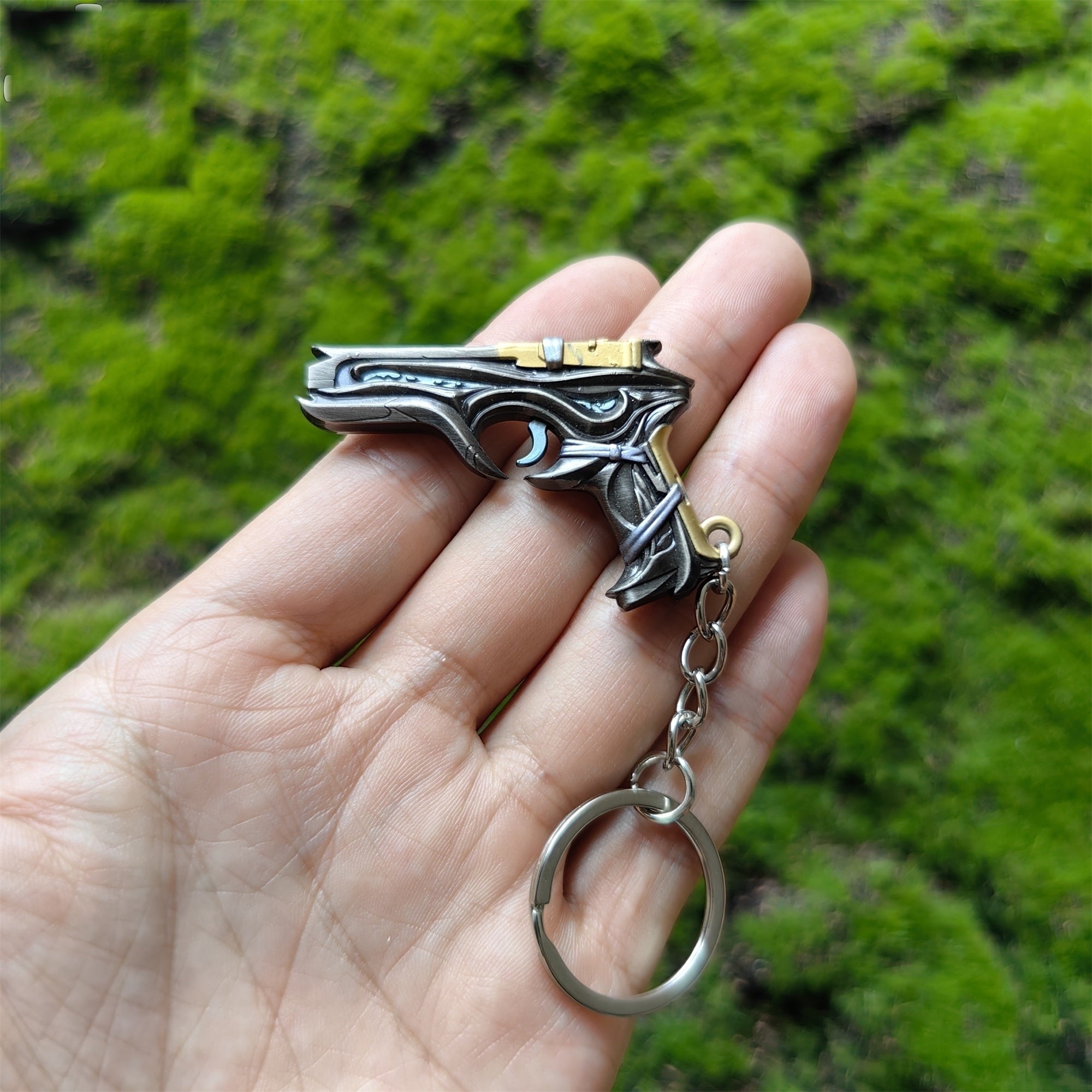Mini Bound Classic Pistol Gun Metal Keychain