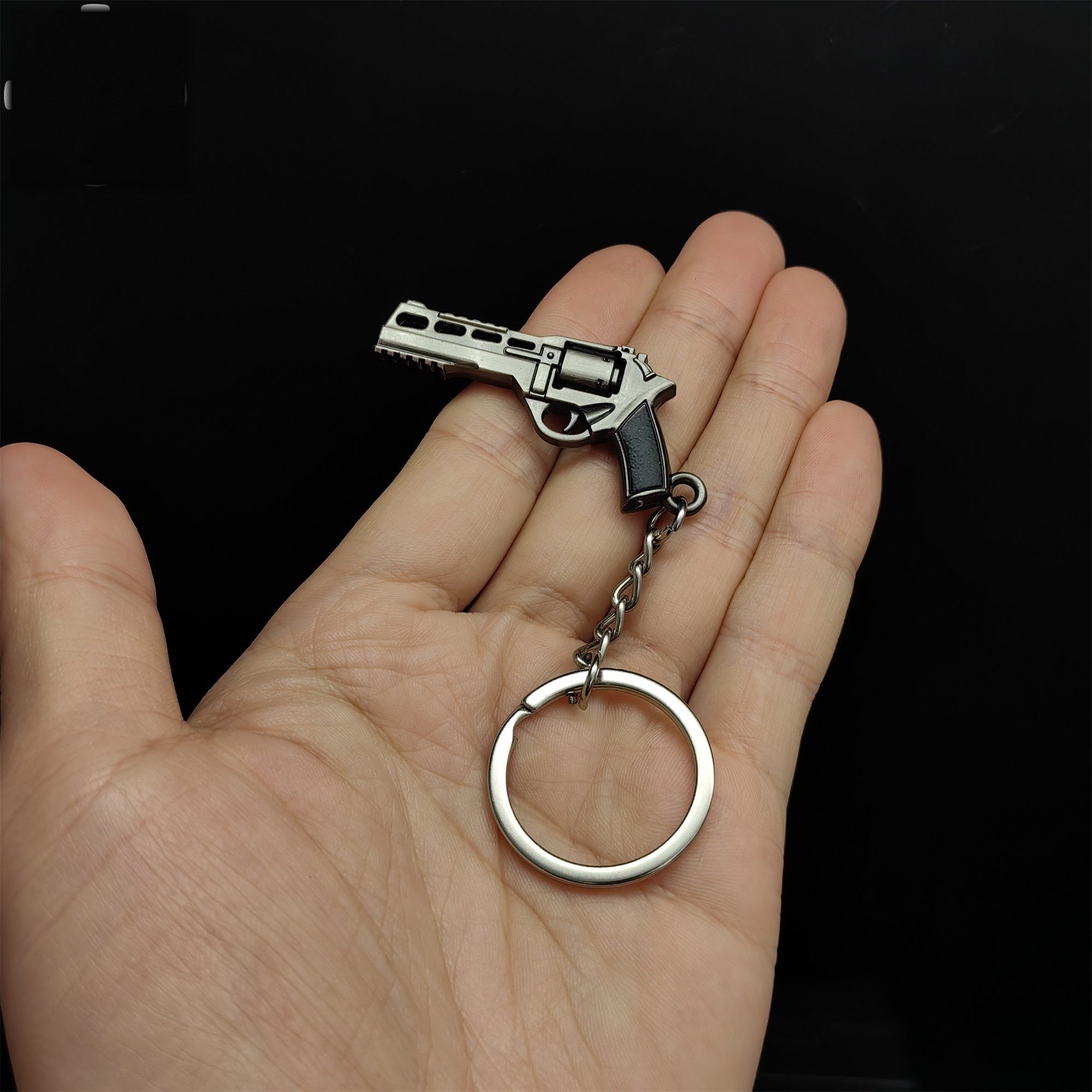 Mini Bull R45 Revolver Pistol Metal Keychain
