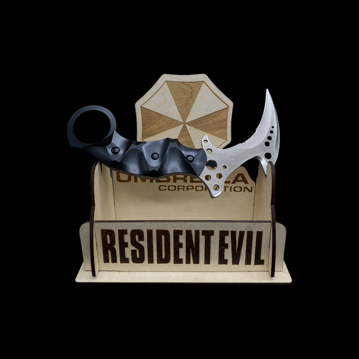 Réplique Métal Karambit de Chris – Lame Émoussée (Resident Evil 8)