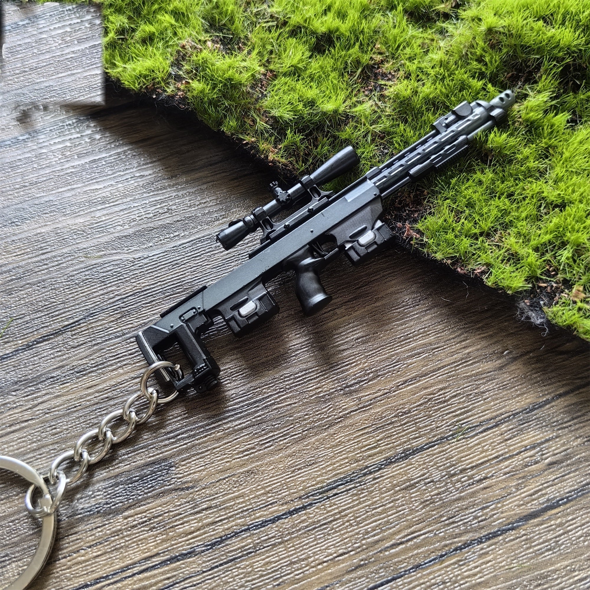 Tiny DRS-1 Sniper Rifle Model Metal Keychain