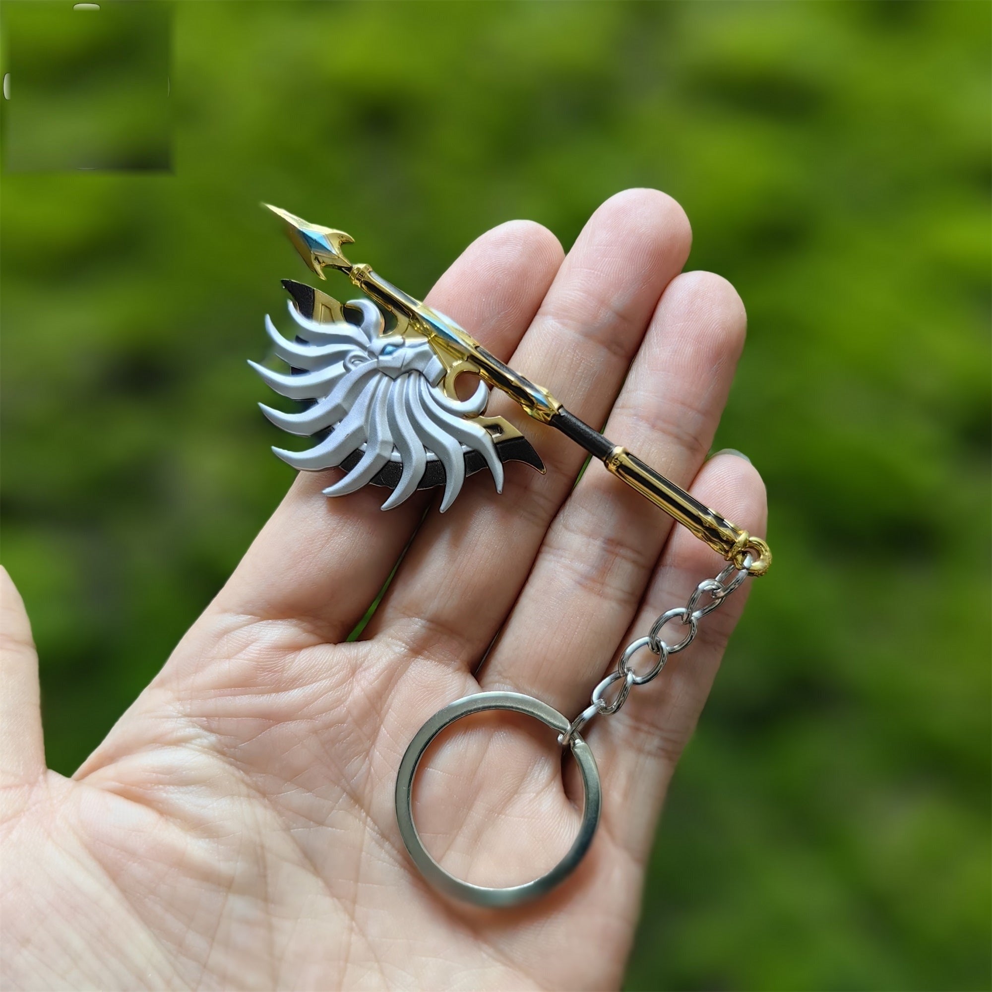 Mini Demon God Sky Axe Small Weapon Pendant