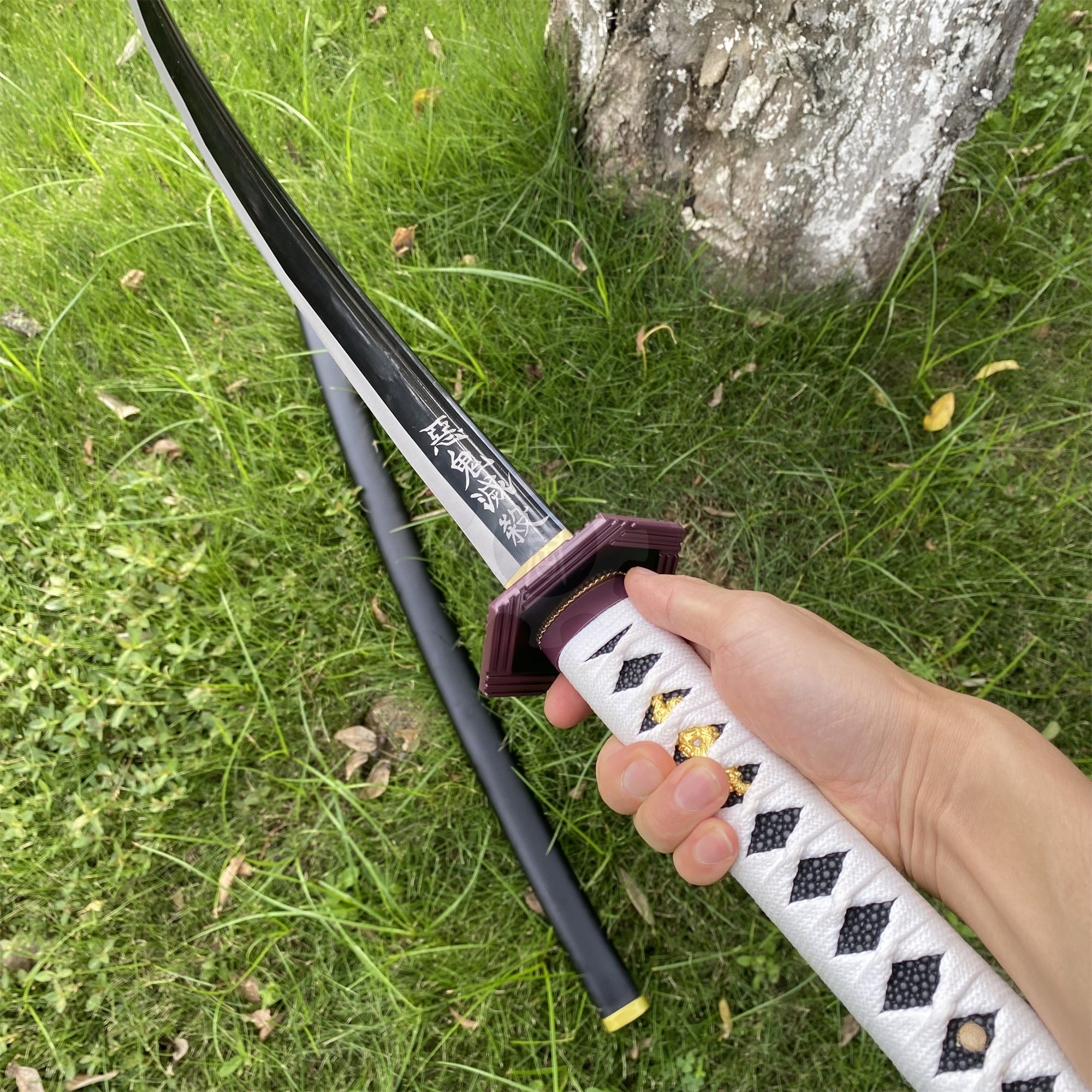 Classical Anime Katana IRL- High End Carbon Steel Version
