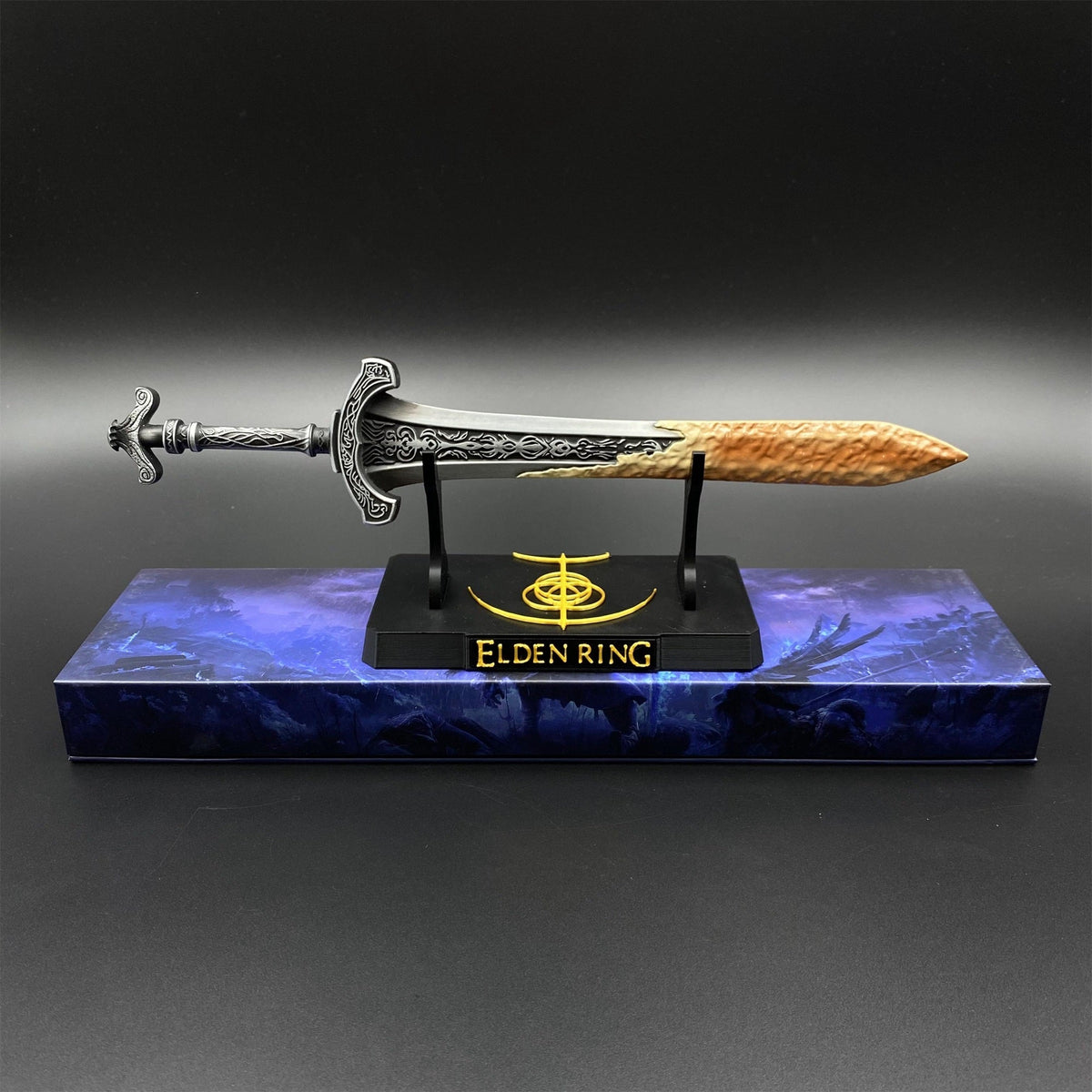 Réplique Métal Lame Noire de la Gargouille – Fan Art de Collection (Elden Ring)