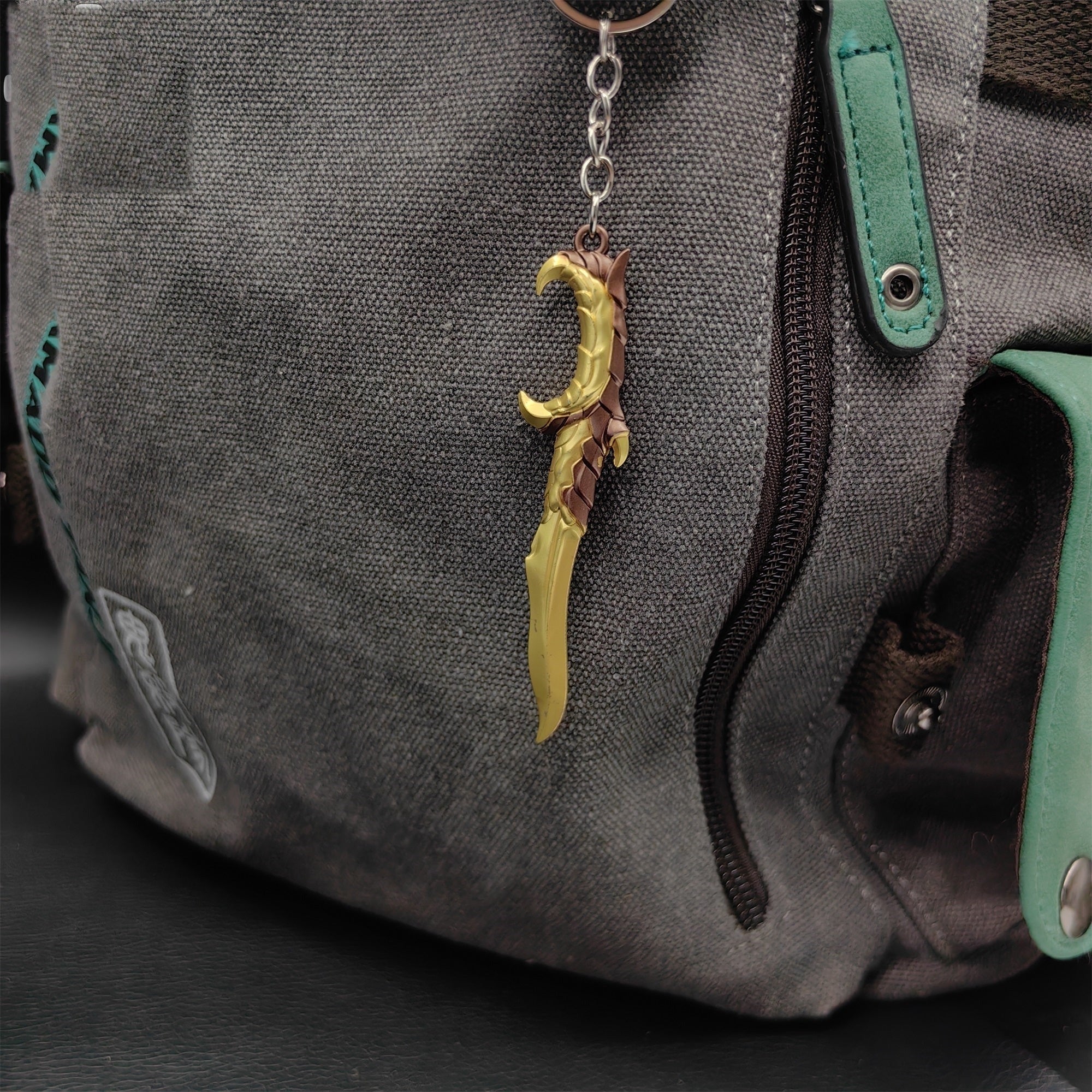 Golden Elderflame Dagger Metal Keychain