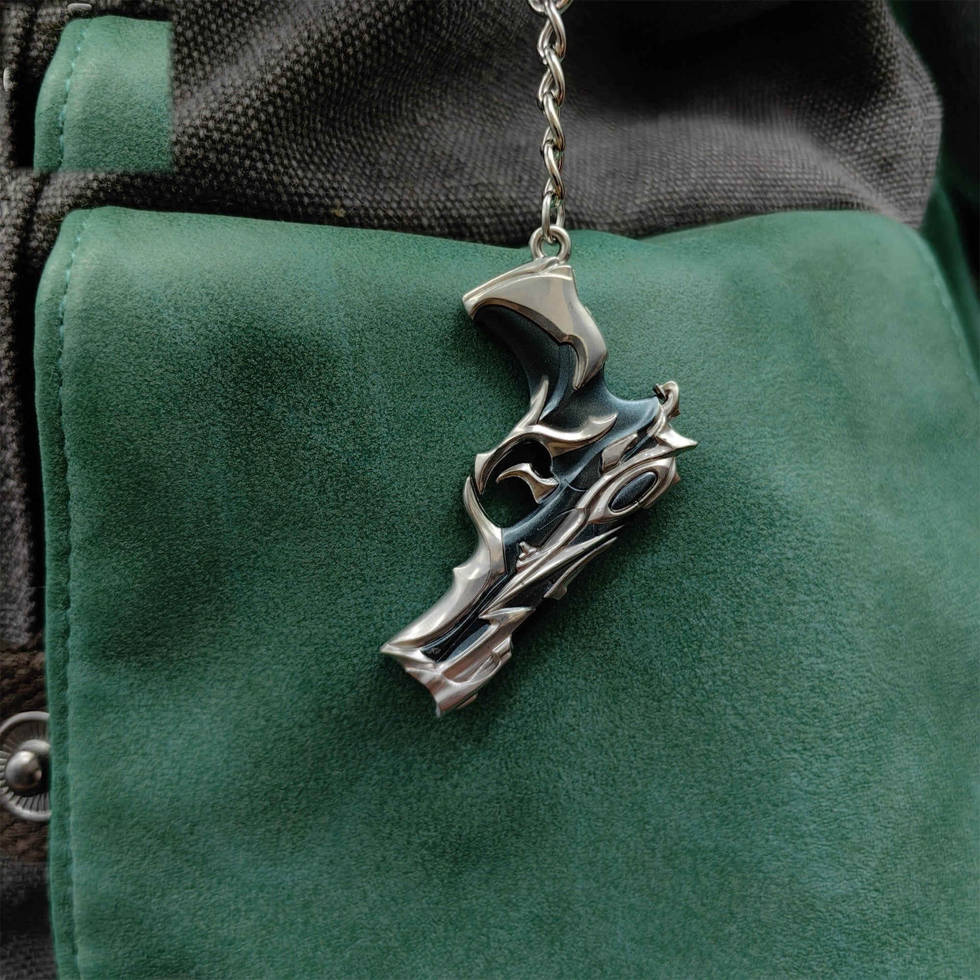 Metal Forsaken Classic Gun Tiny KeyChain Pendant