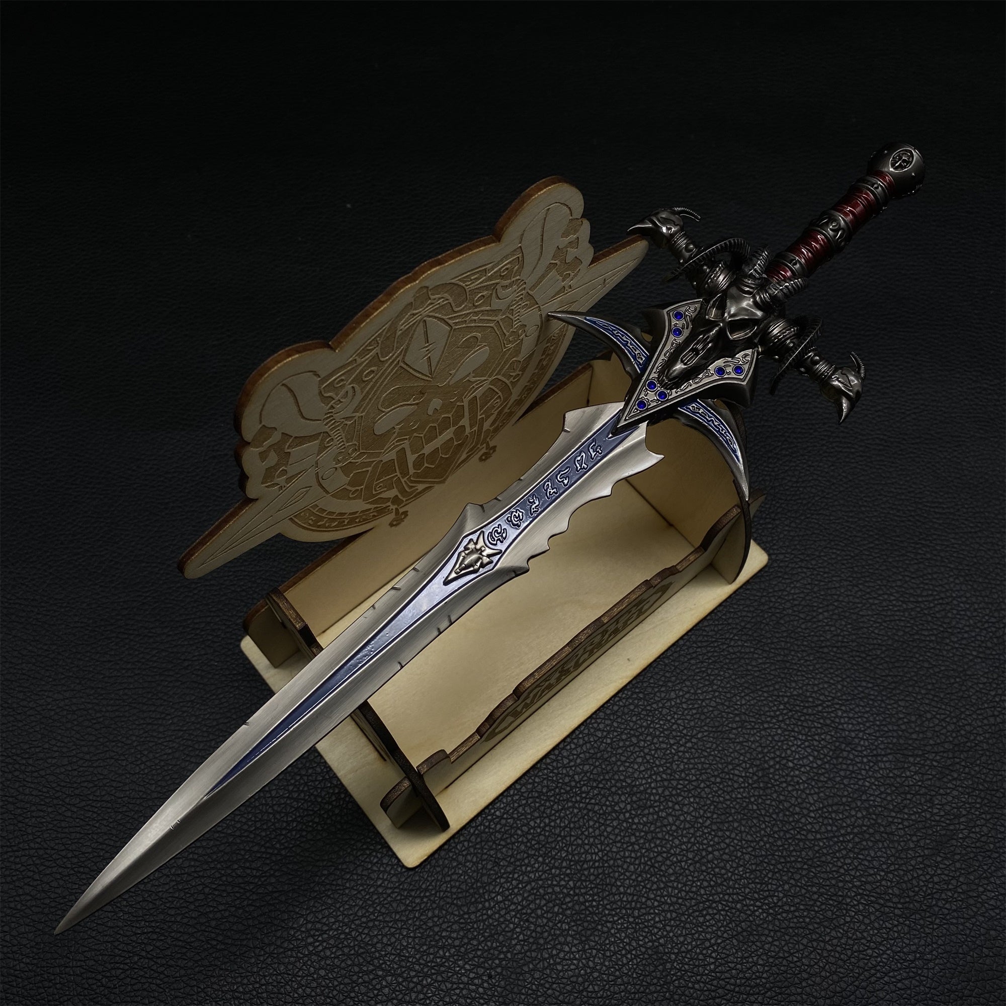 Metal Lich King Frostmourne Miniature-WOW Game Collectibles