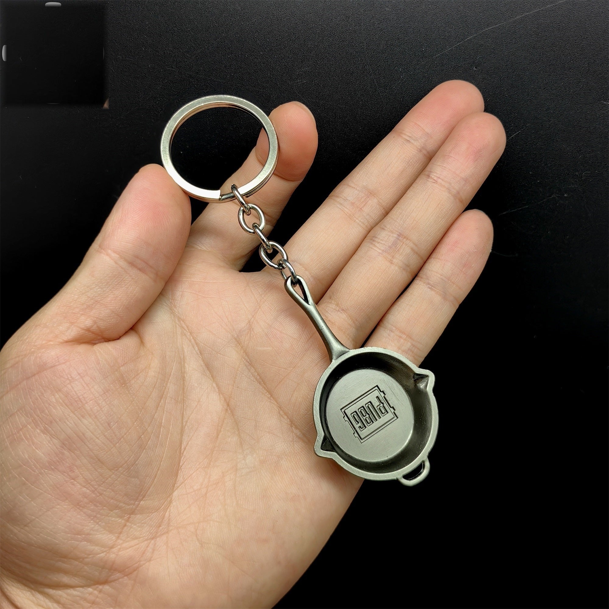 Metal Tiny Frying Pan Keychain Backpack Pendant