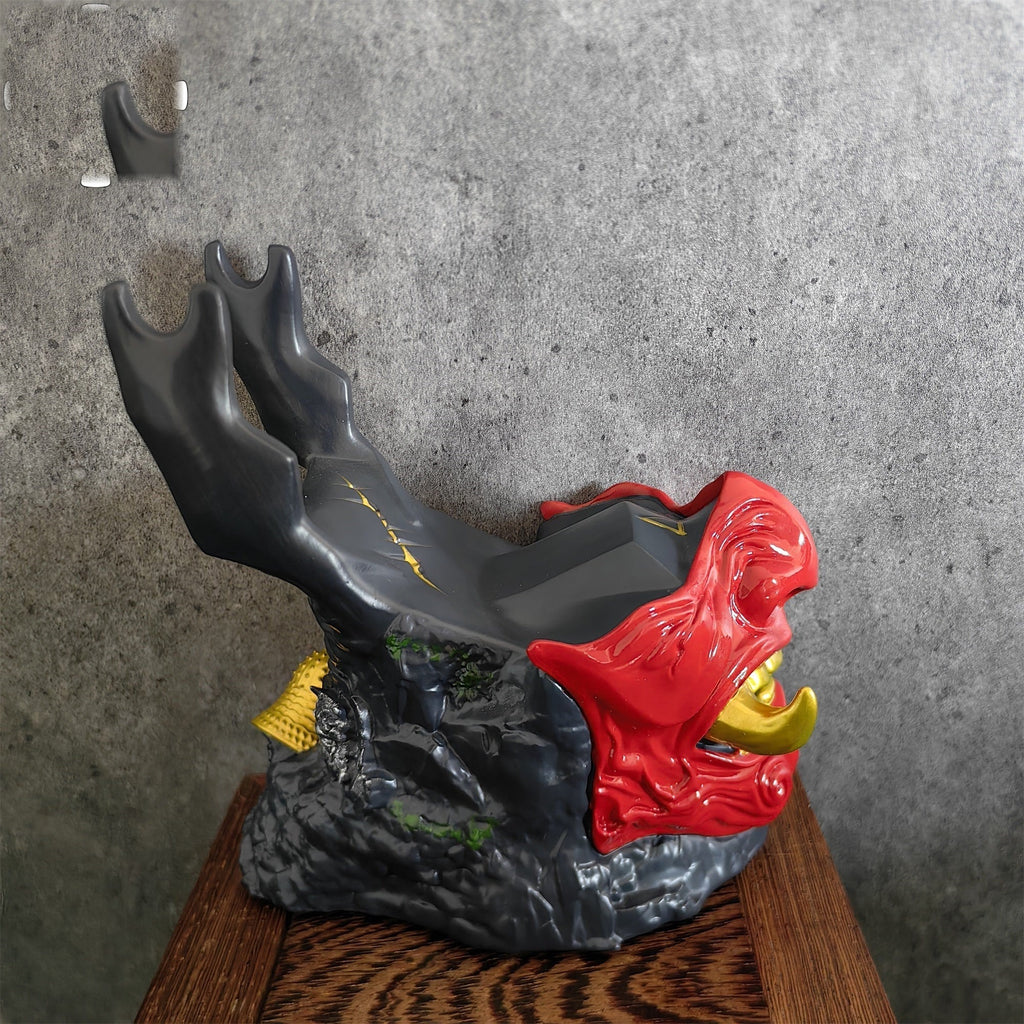 Ghost Oni Samurai Helmet Gaming Controller Stand