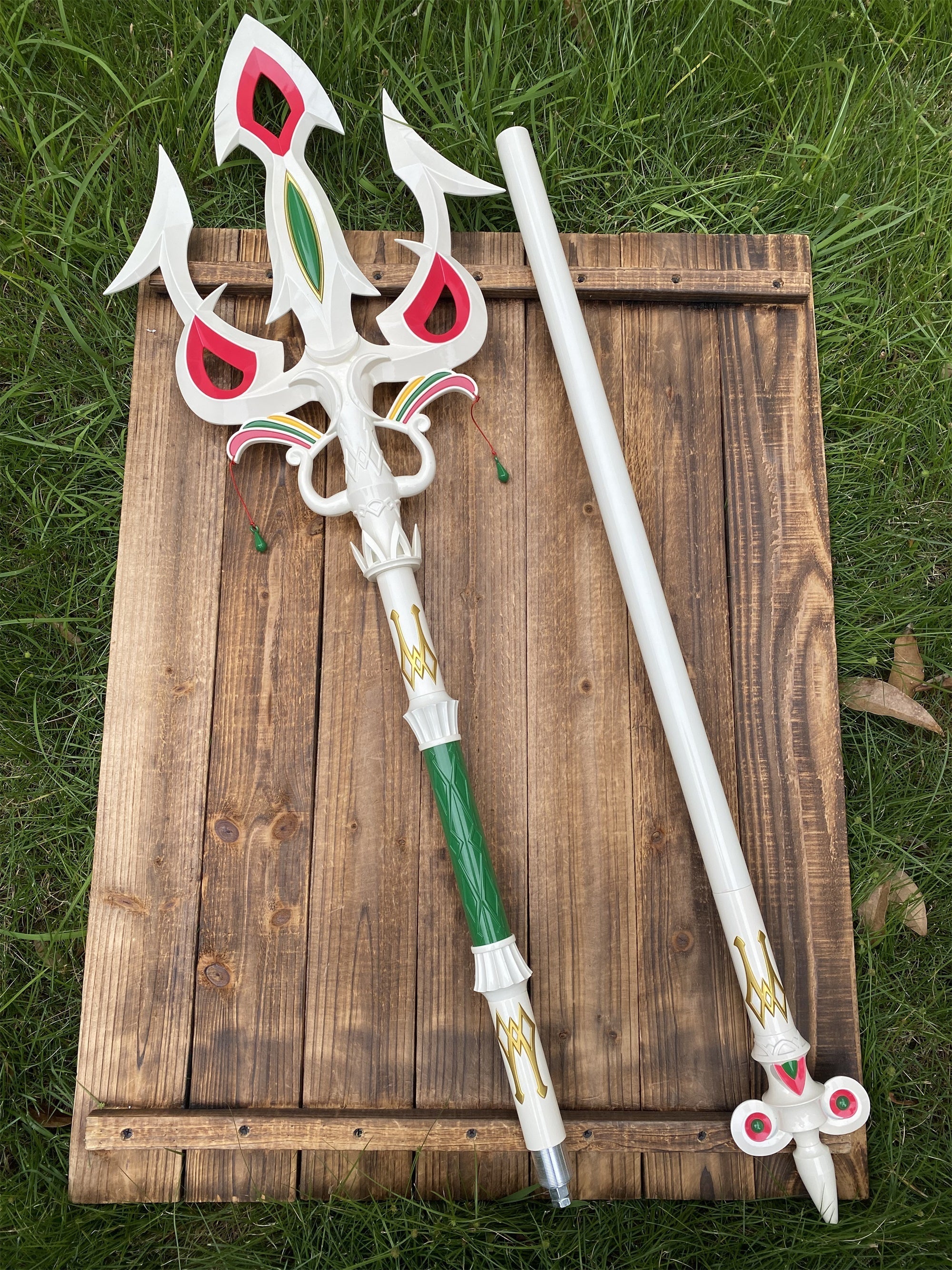 Lightscale Trident Real Life Metal Replica 73"