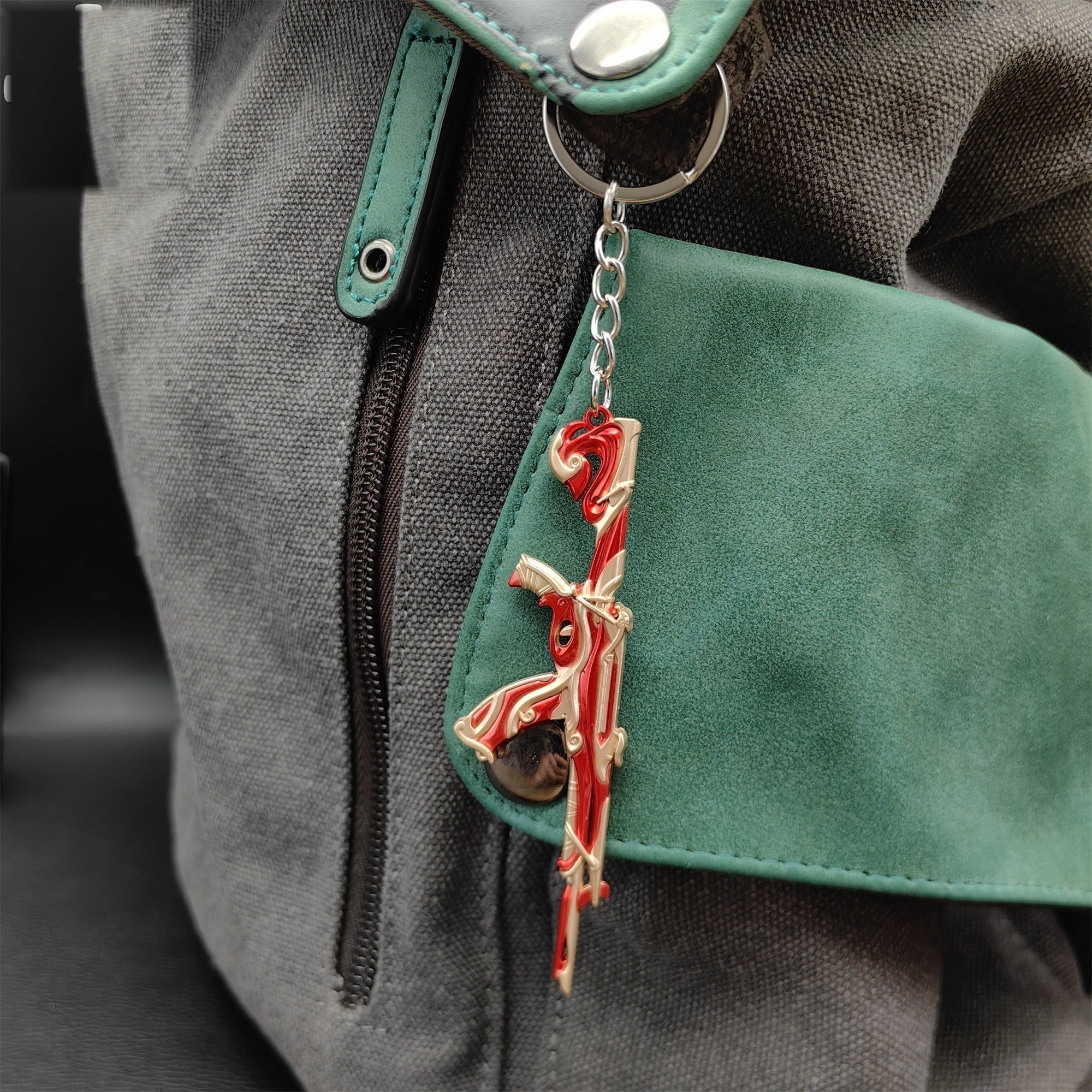 Metal Imperium Vandal Gun Tiny Keychain Pendant