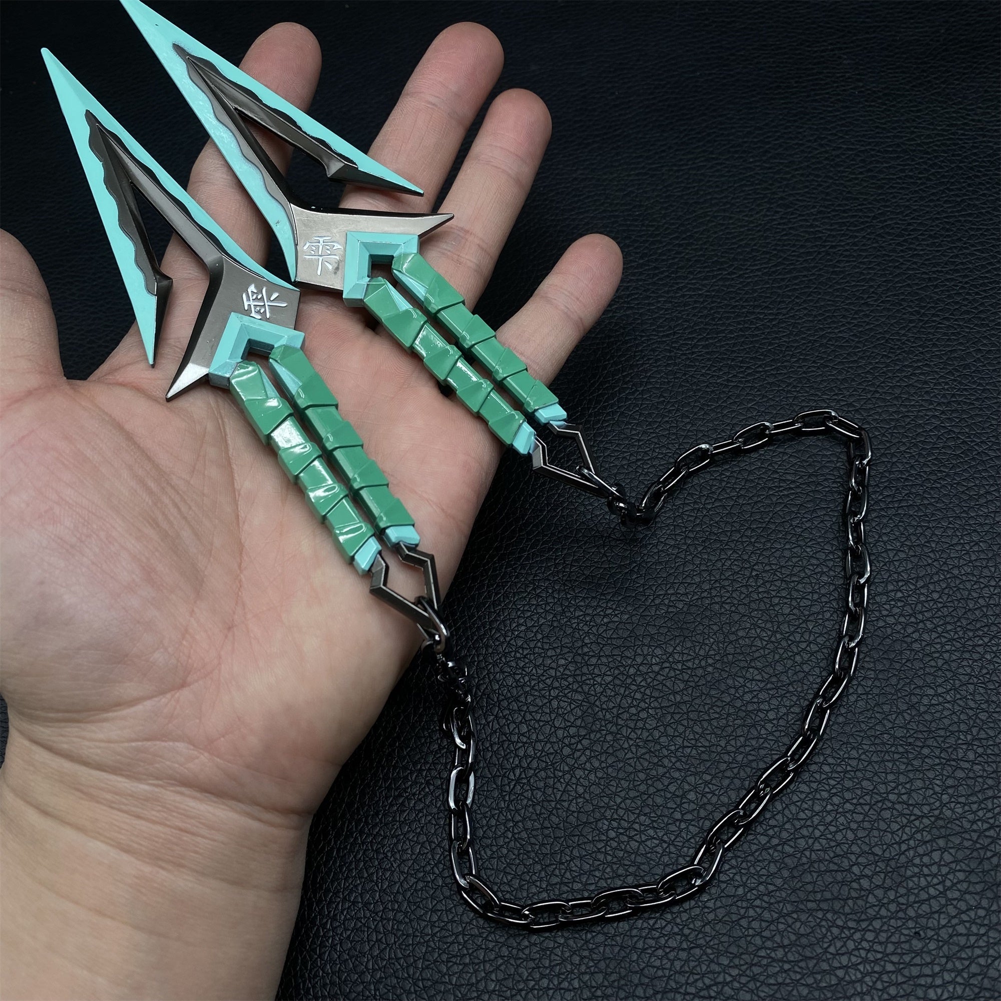 1/2 échelle Kuronami no Yaiba Mini-réplique à l’échelle 4 couleurs
