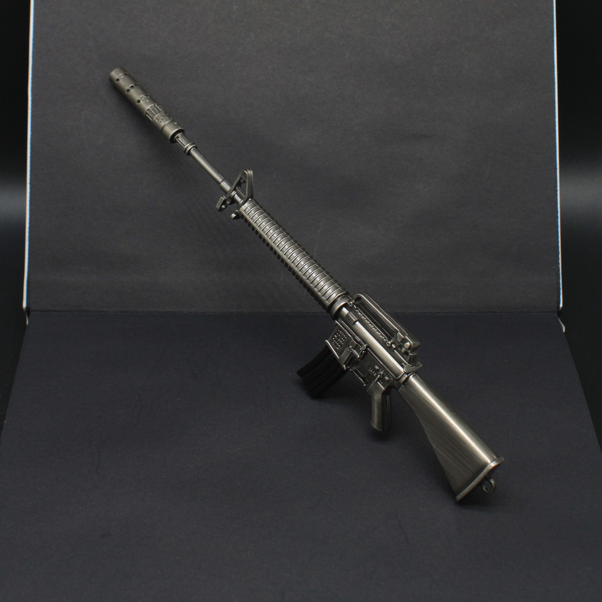 M16 Miniature Metal Gun 23CM/9.1"