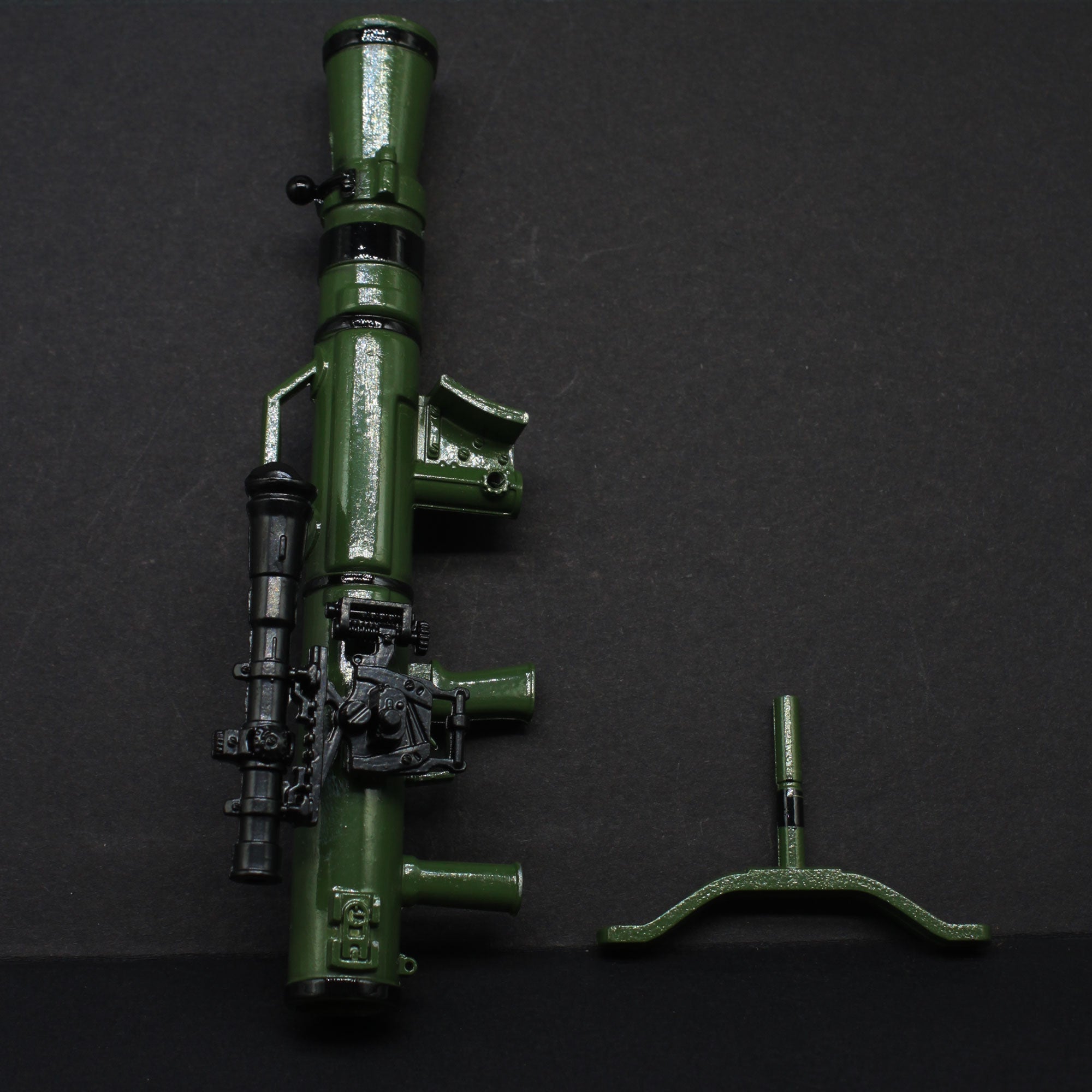 M3E1-A Miniature Carl-Gustaf 84mm Recoilless Rifle Modern 14CM/5.5"