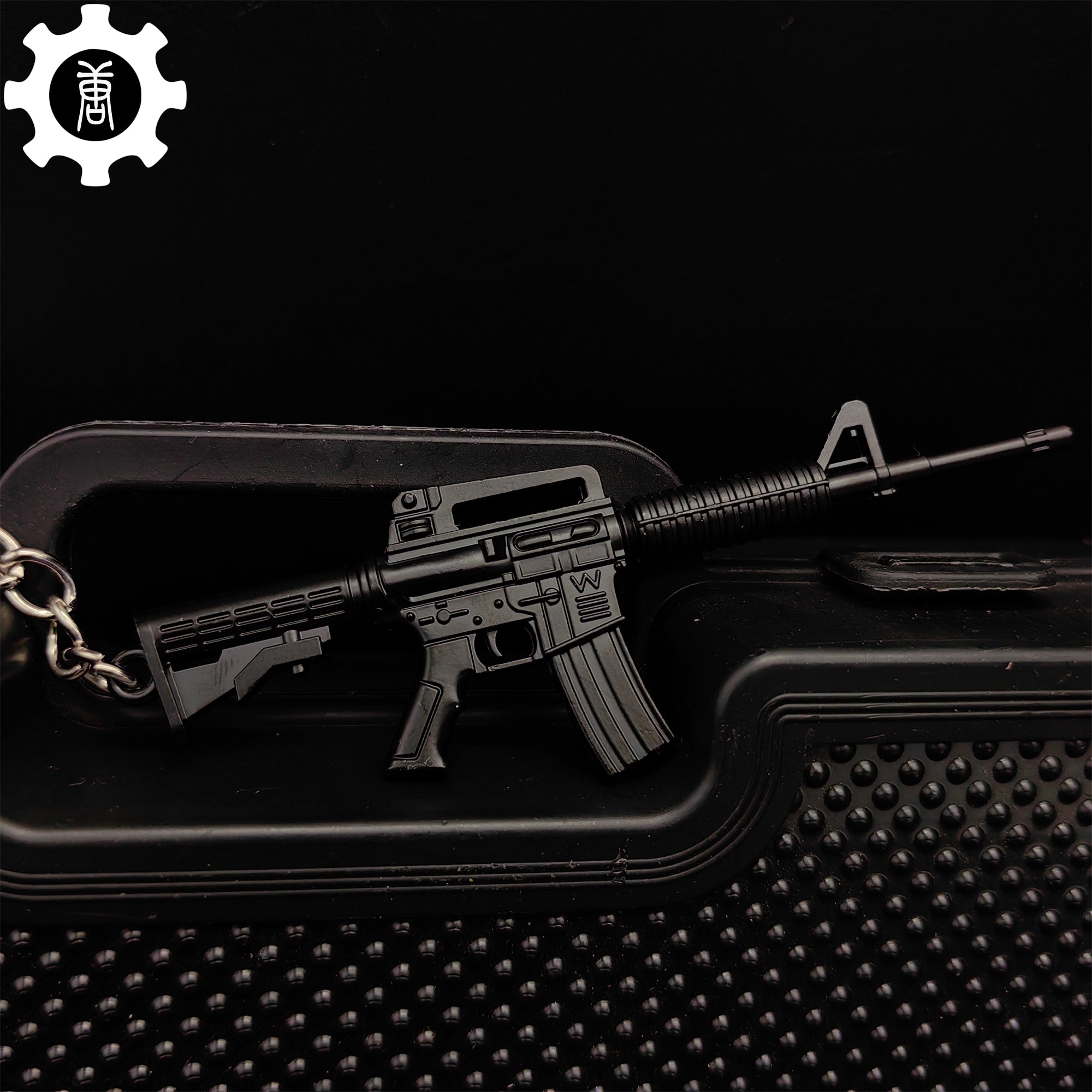 21 in 1 World Famous Assault Rifle Gun Keychain Metal Pendant For Military Hobby