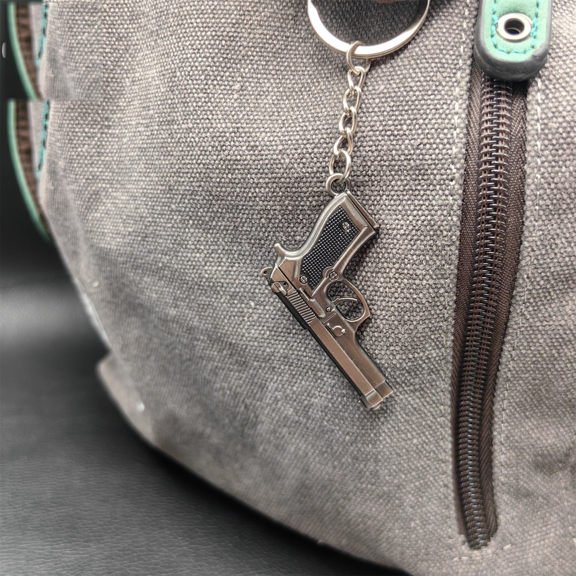 Mini M92F Pistol P92 Metal Keychain