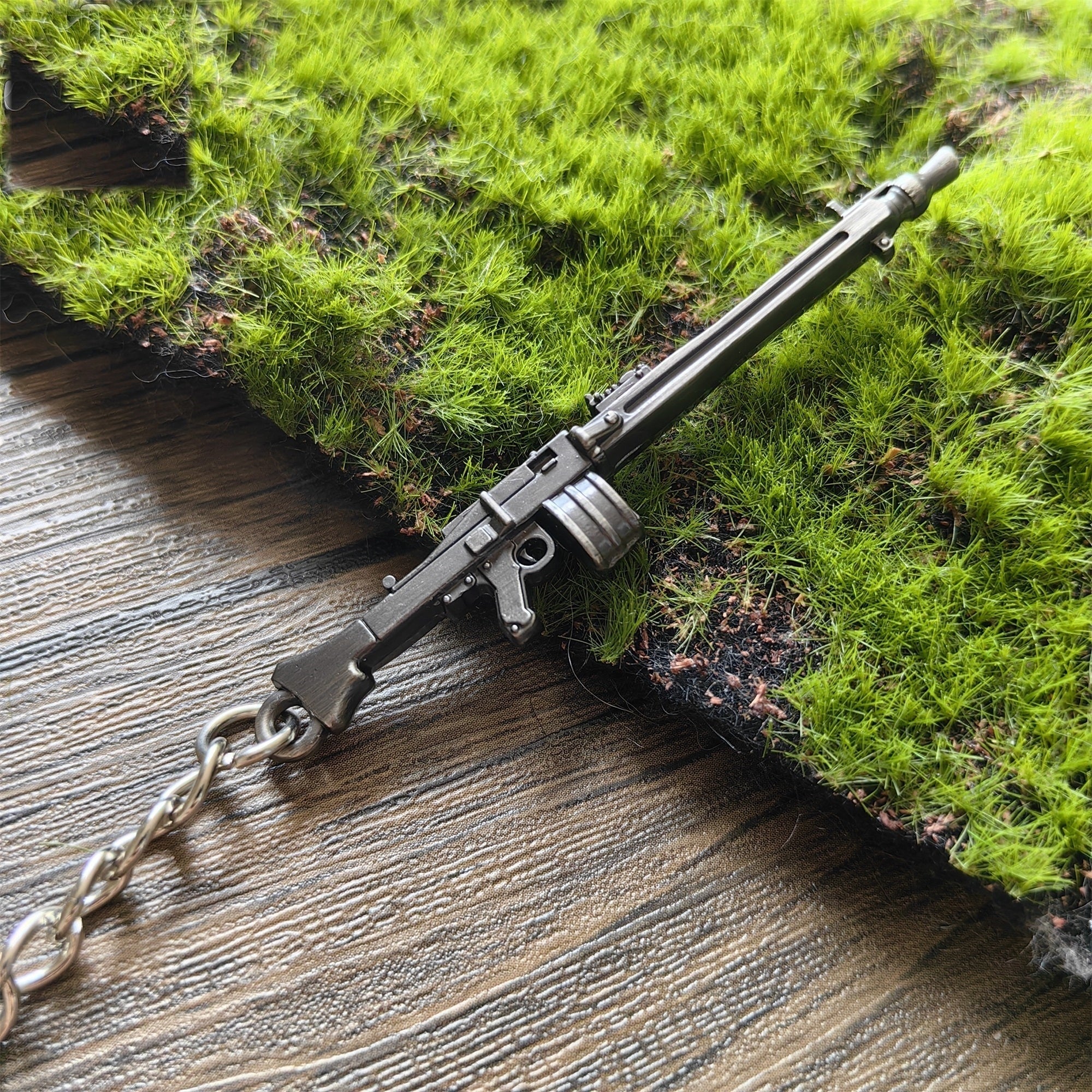 Mini MG3 Machine Gun Model Metal Keychain