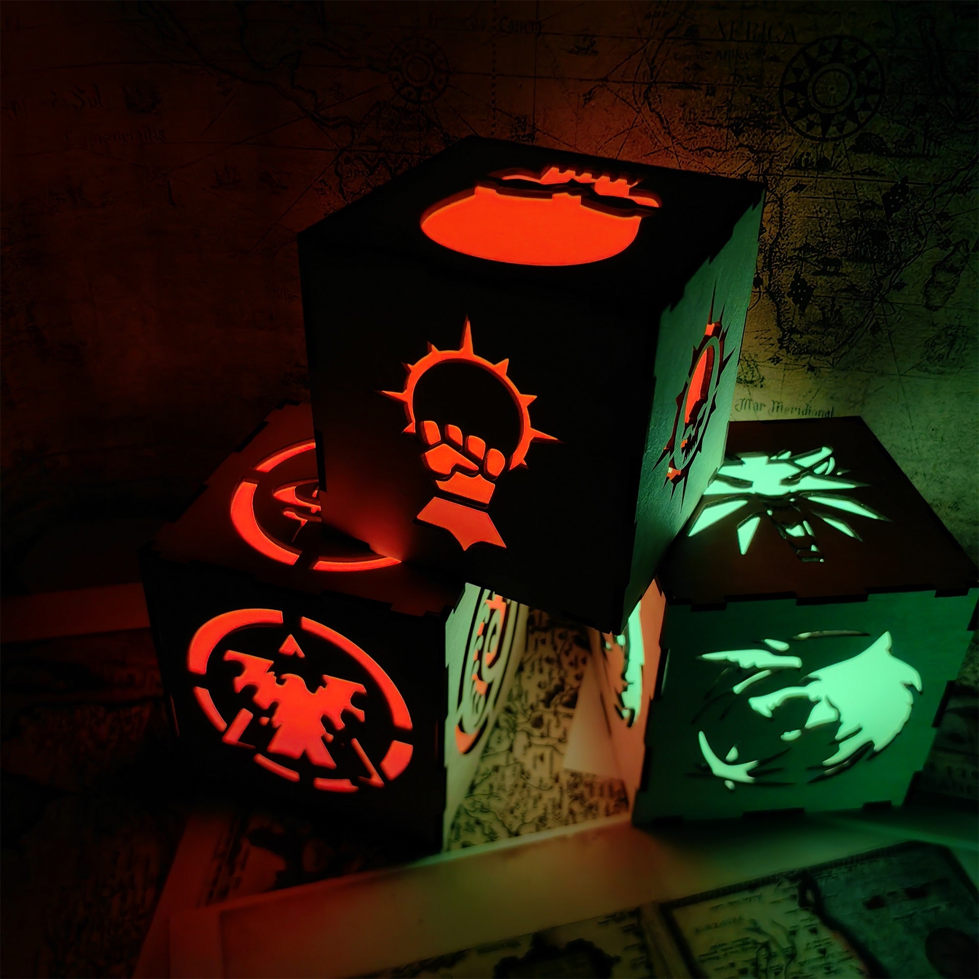 MH Skull Pattern Wood Cube Light Desk Decor