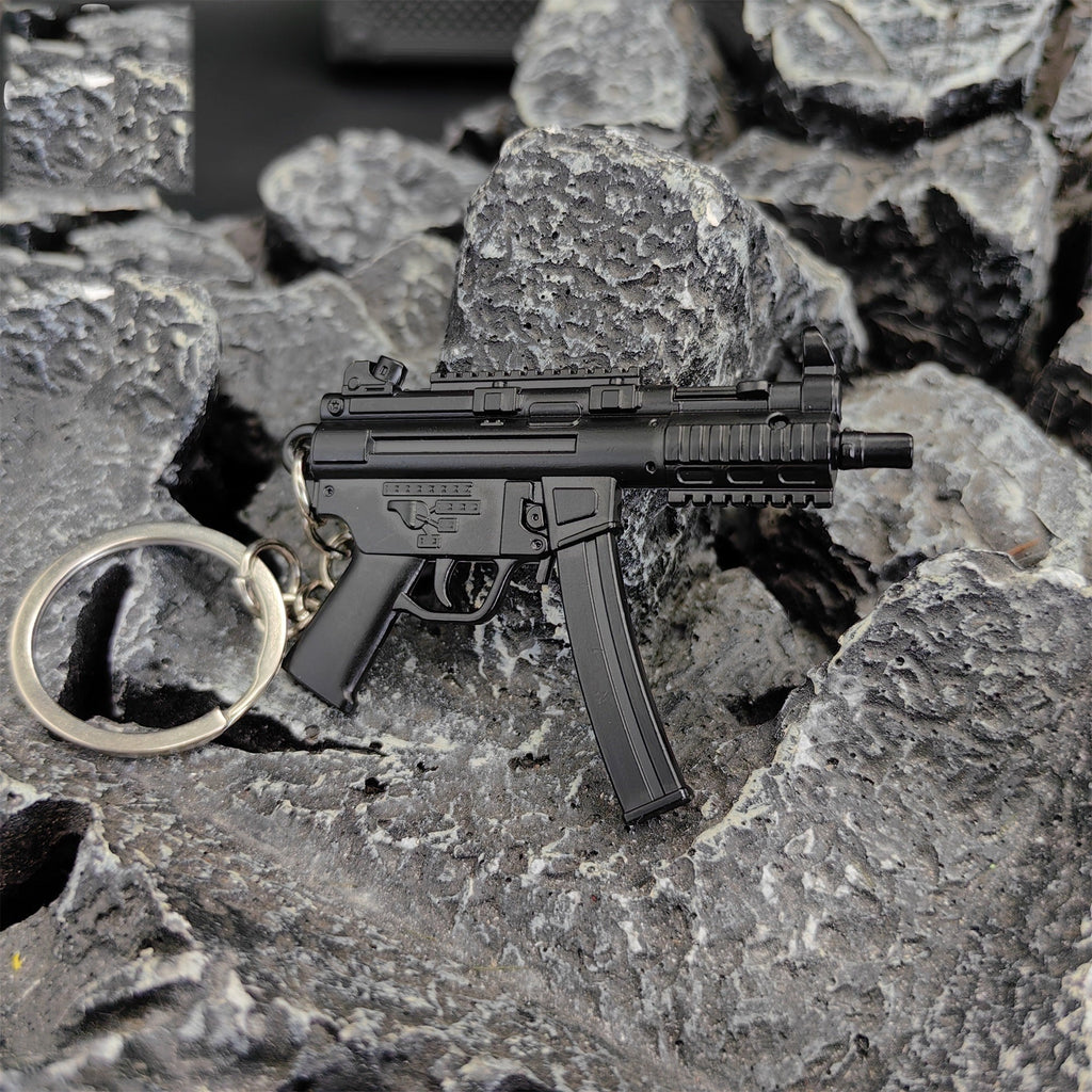 Metal MP5K Mini Submachine Gun Model Keychain