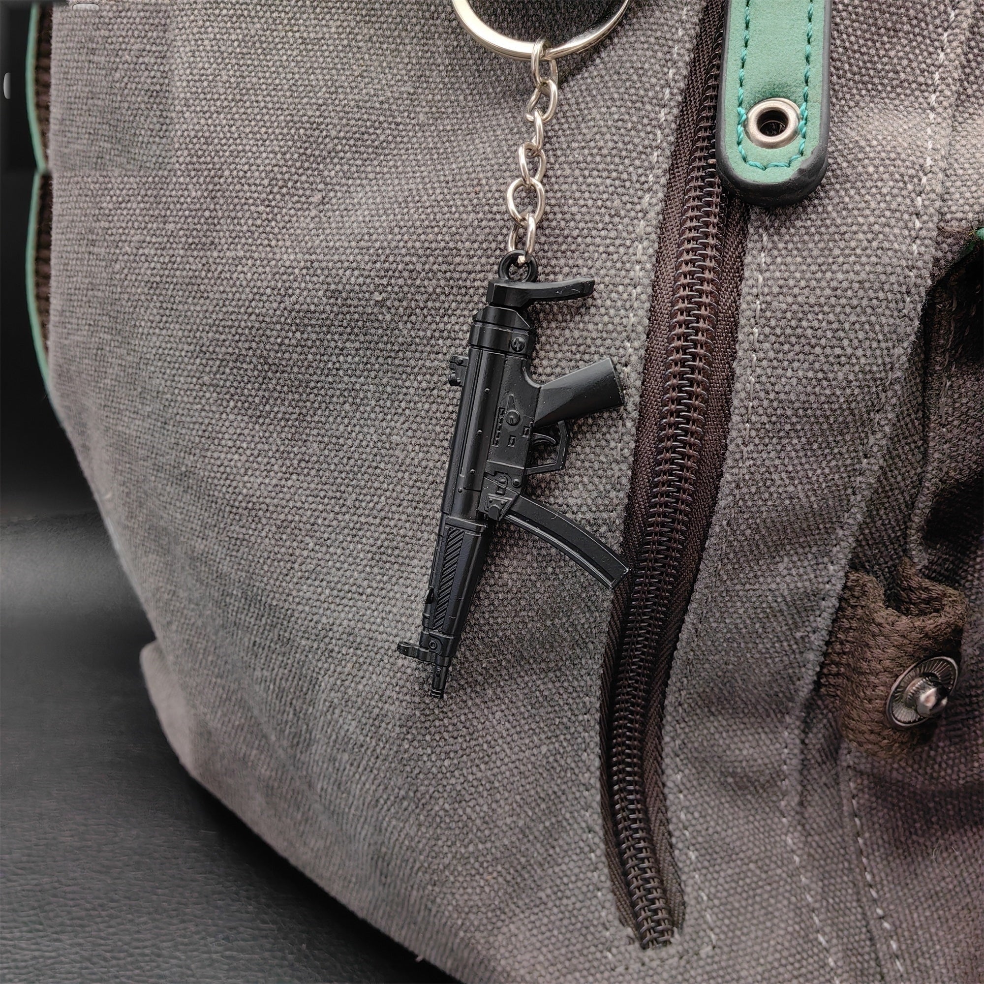 Tiny Metal MP5 Submachine Gun Model Keychain