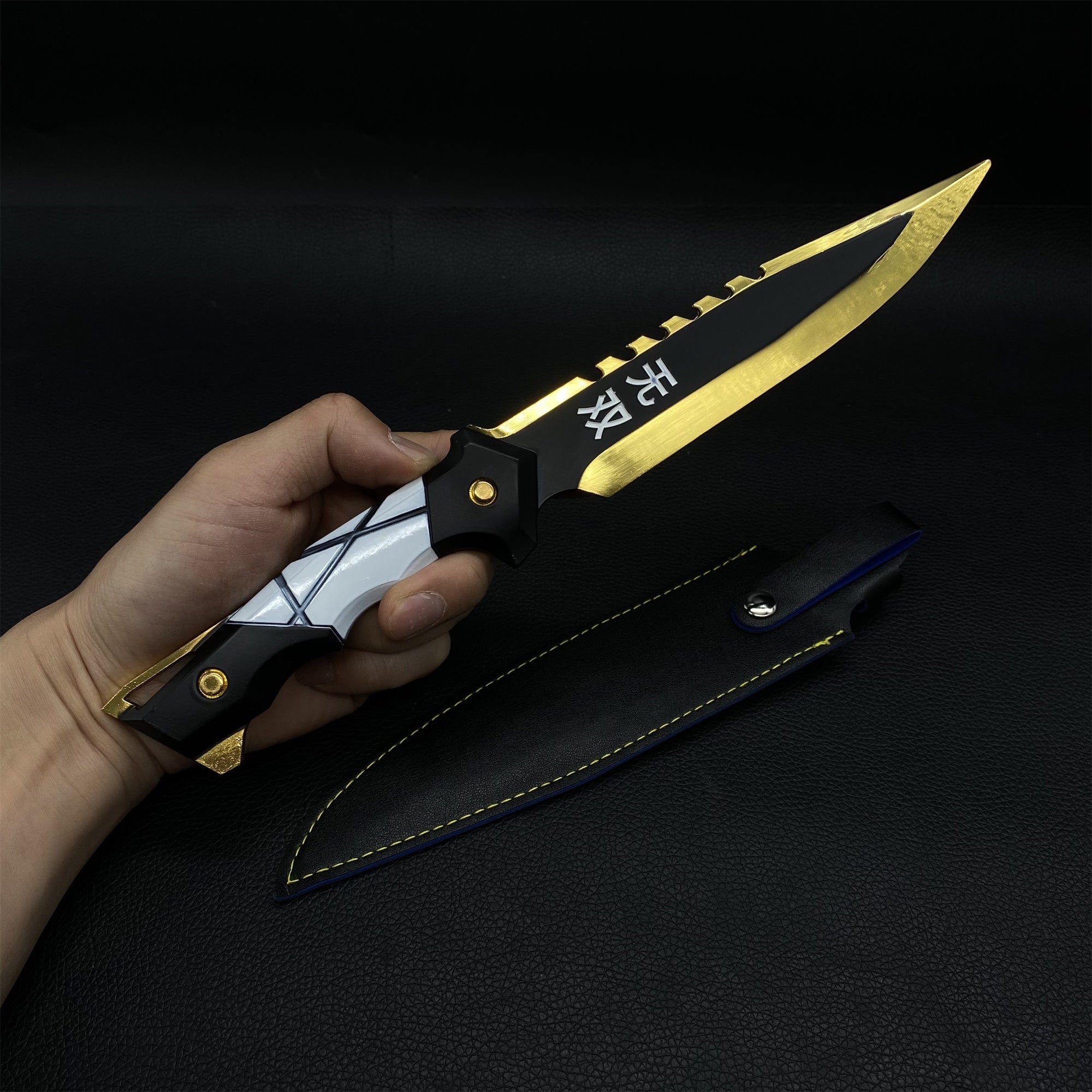 Couteau Ego en métal Arme de mêlée en métal Prop 3 couleurs