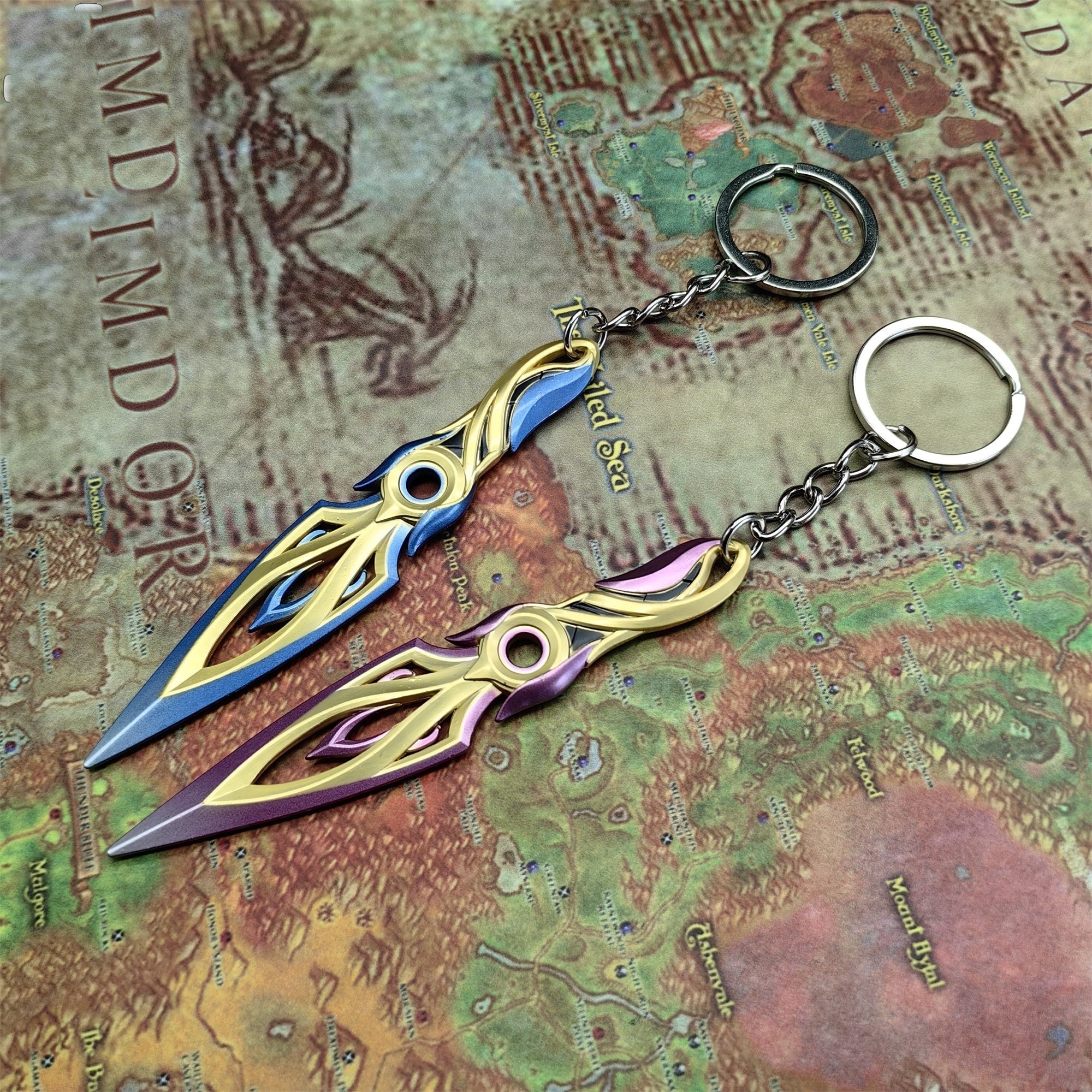 Metal Mystbloom Kunai Tiny Keychain Pendant