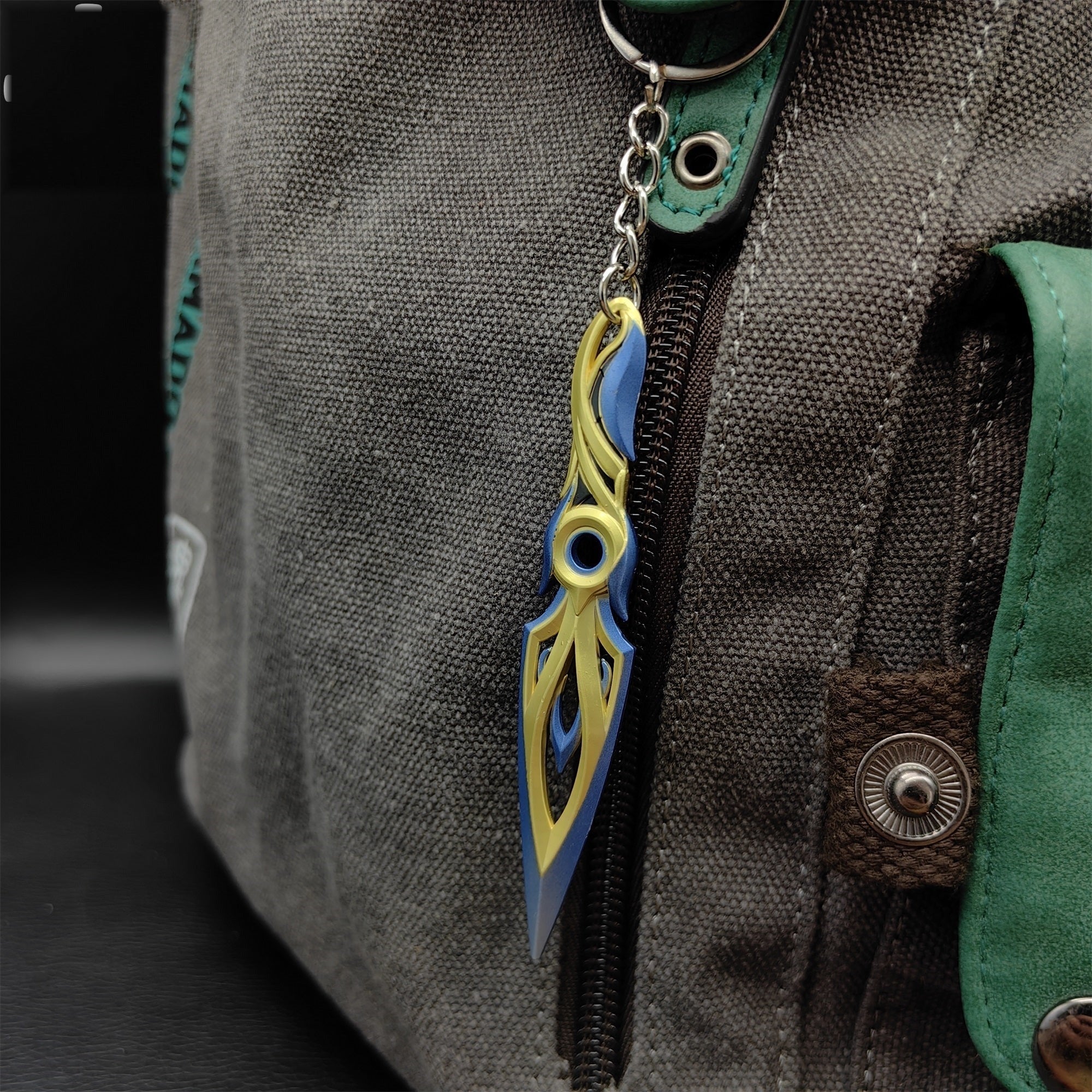 Metal Mystbloom Kunai Tiny Keychain Pendant