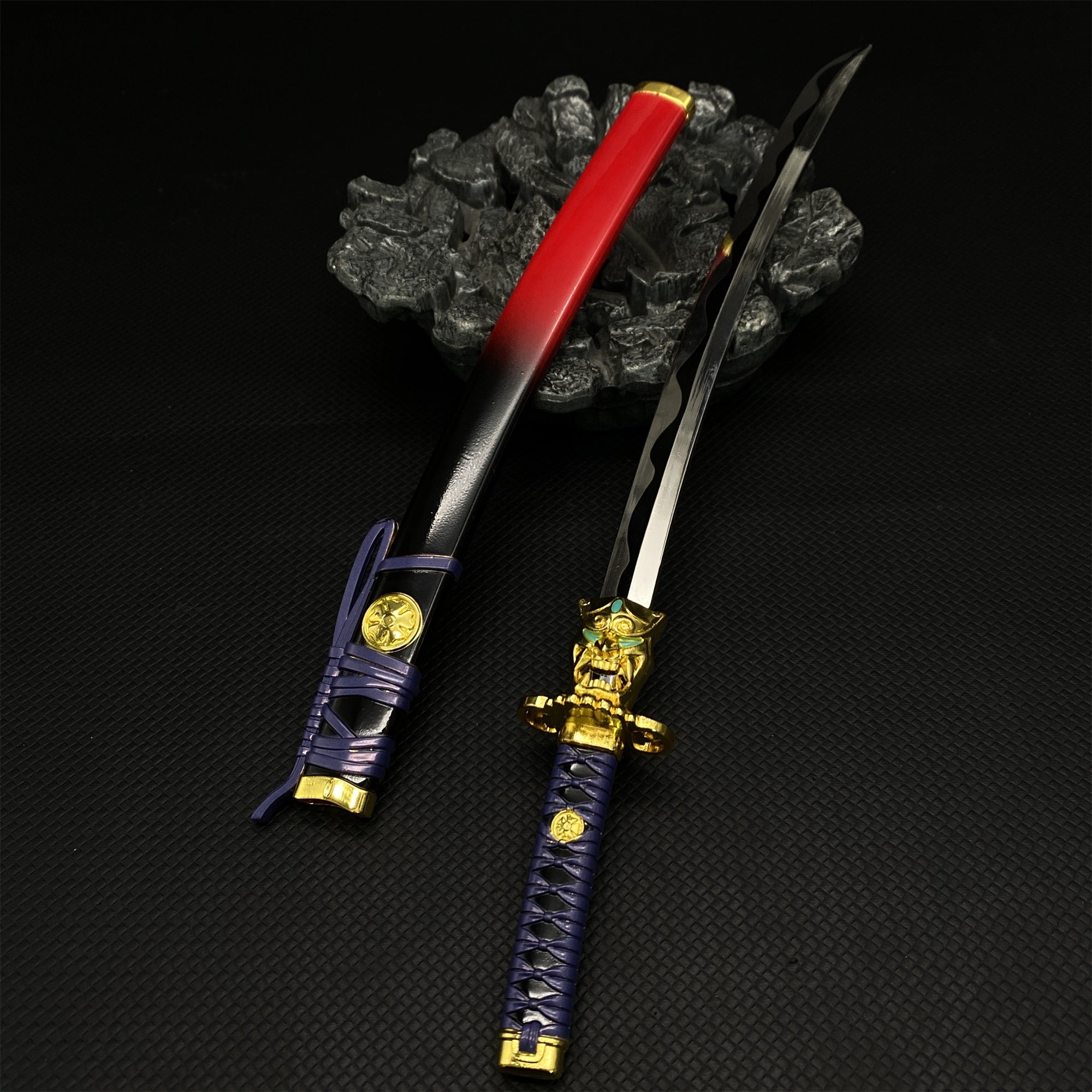 Val Oni Katana Onimaru Katana en métal, réplique 30CM/11.8"