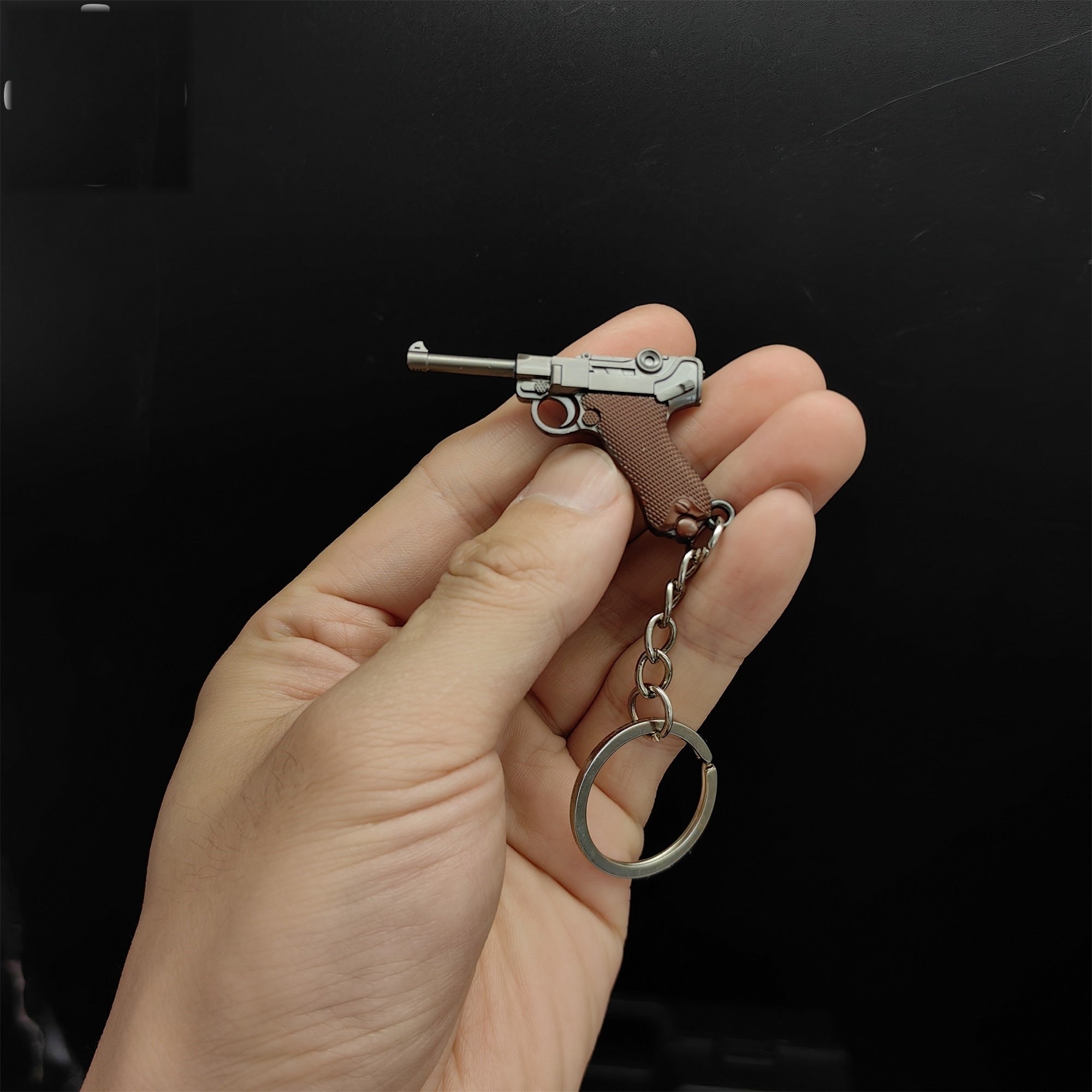 Metal Tiny Luger P08 Pistol Model Keychain
