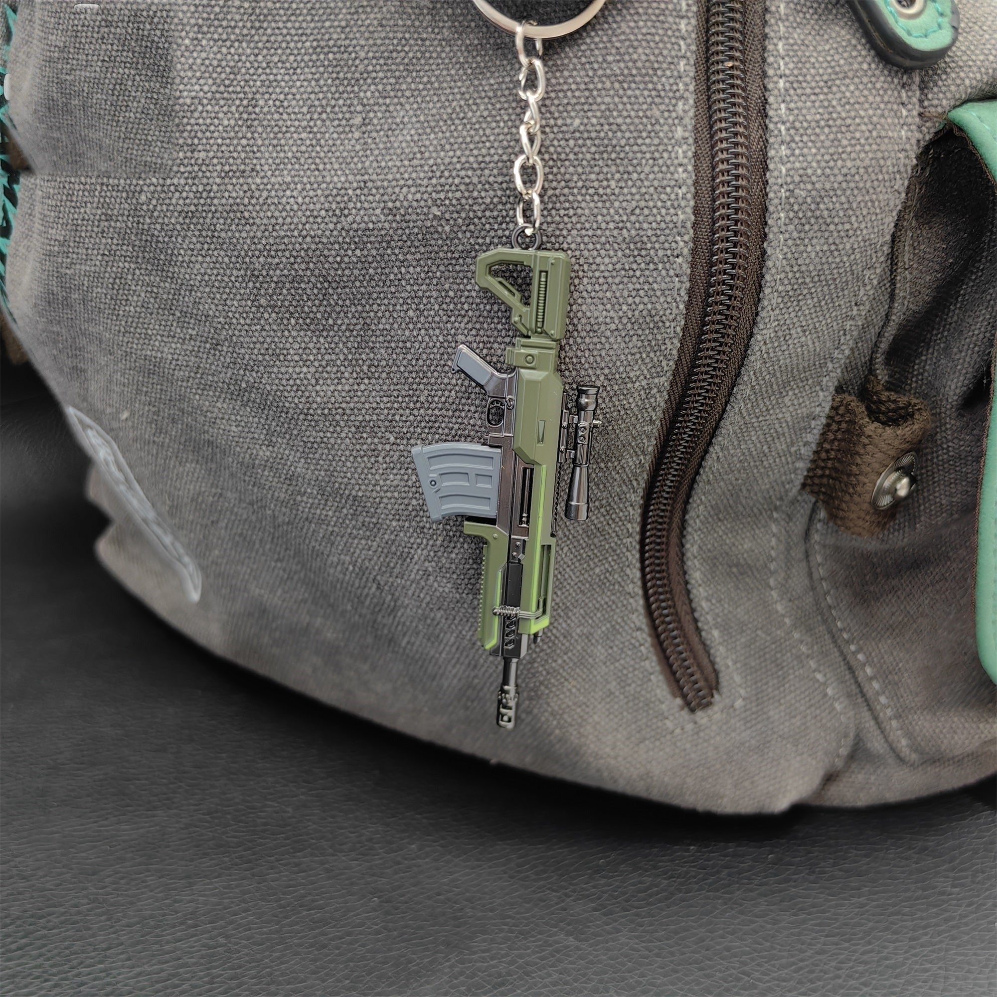 Tiny R-36 Eruptor Rifle Gun Model Metal Keychain