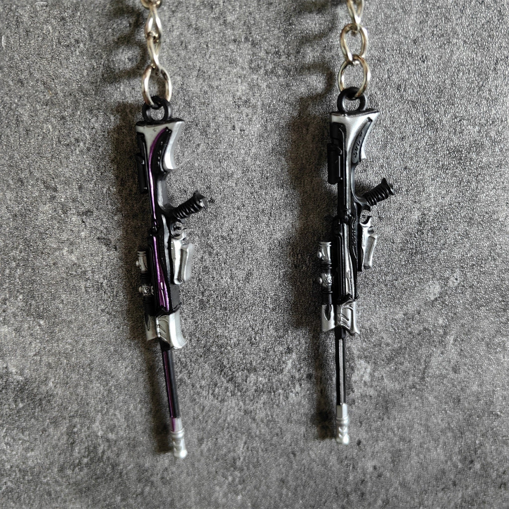 Metal Reaver Operator Gun Tiny KeyChain Pendant