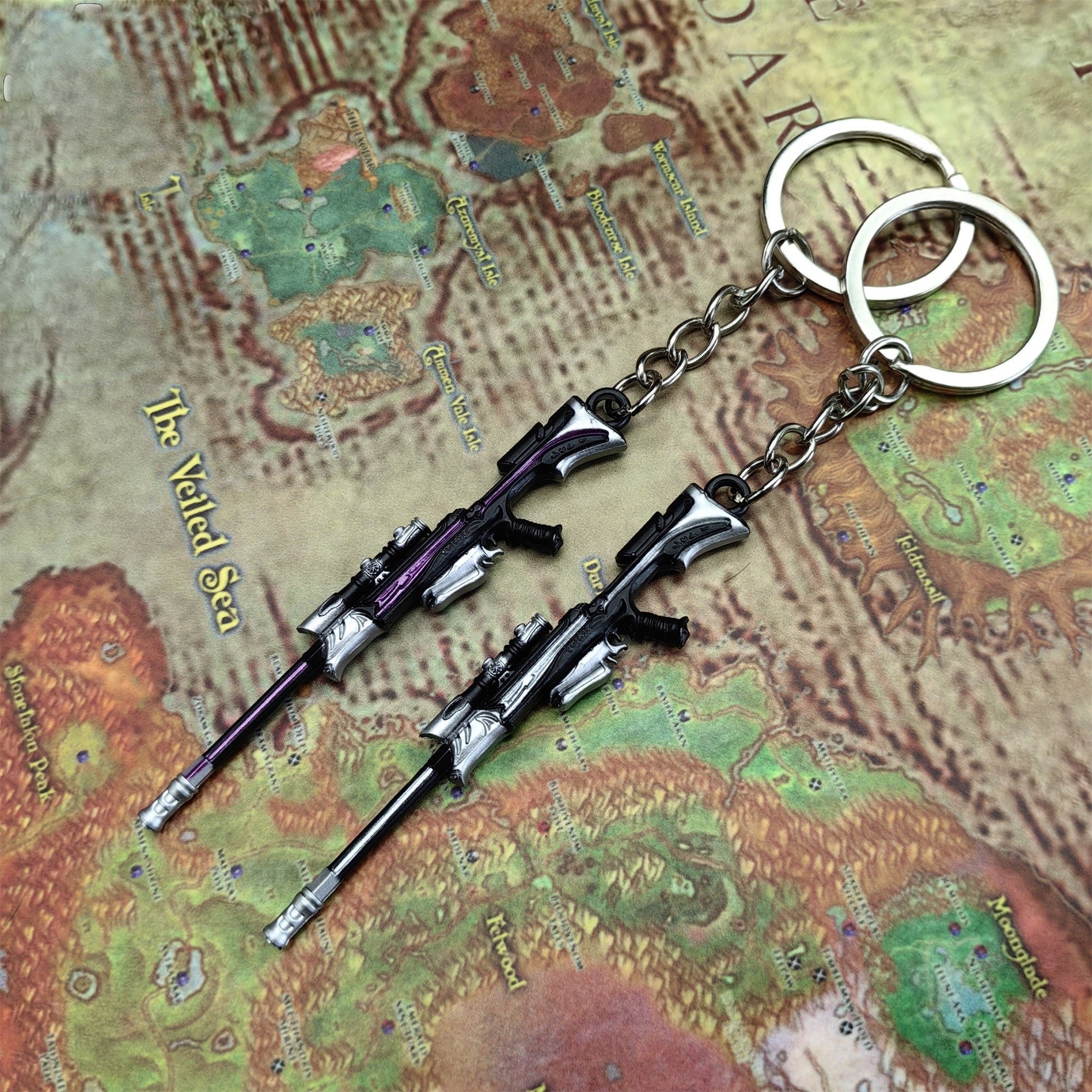 Metal Reaver Operator Gun Tiny KeyChain Pendant