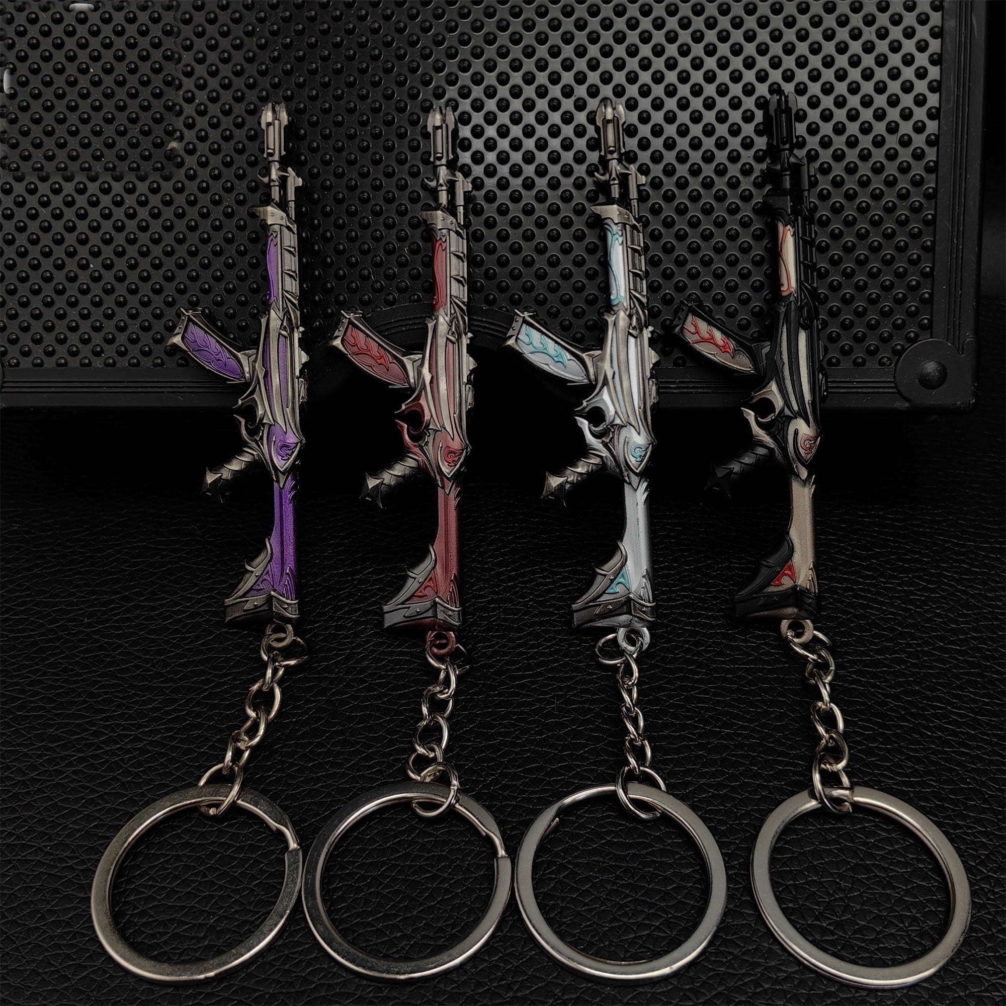 Metal Reaver Vandal Gun Tiny Keychain Pendant