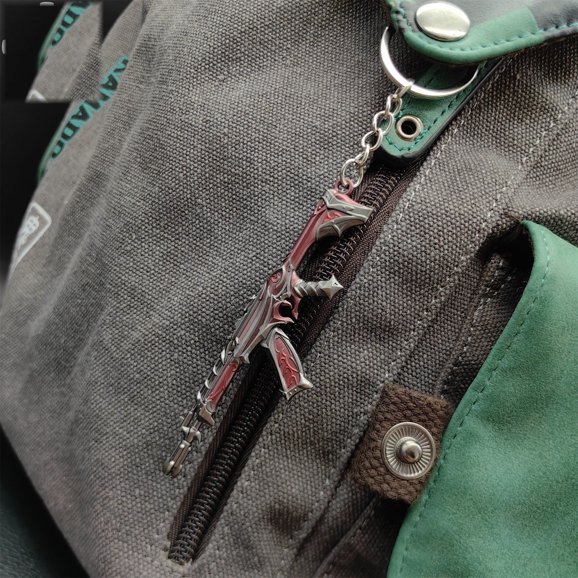 Metal Reaver Vandal Gun Tiny Keychain Pendant