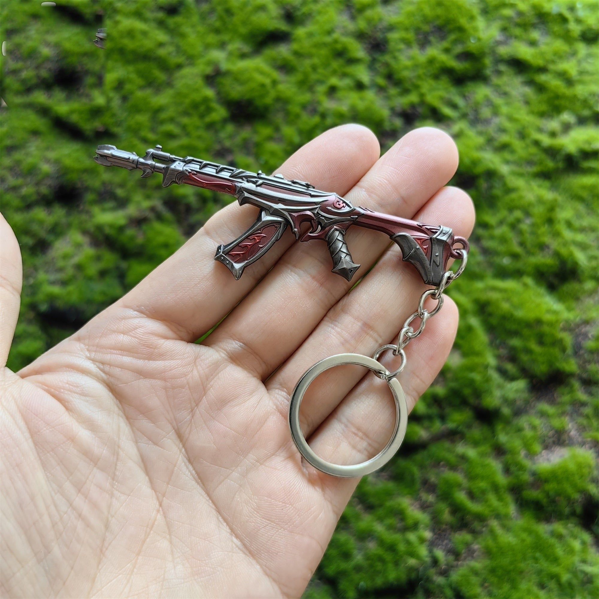 Metal Reaver Vandal Gun Tiny Keychain Pendant