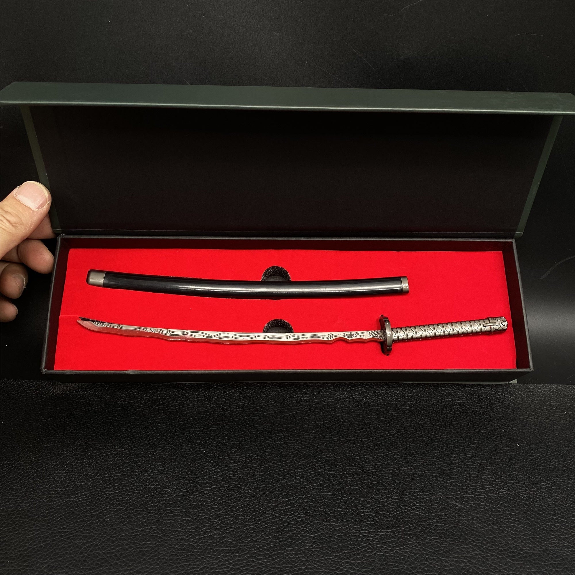 Soul Game Bleed Build Katana Rivers of Blood Metal Miniature With Gift Box