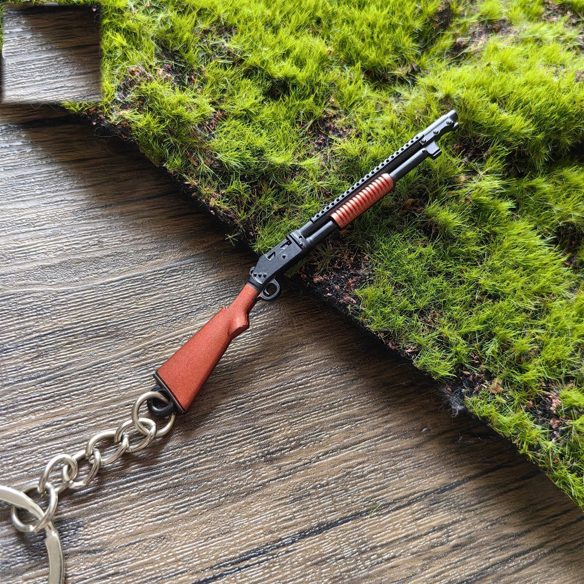 Tiny S1897 Shotgun Model Metal Keychain