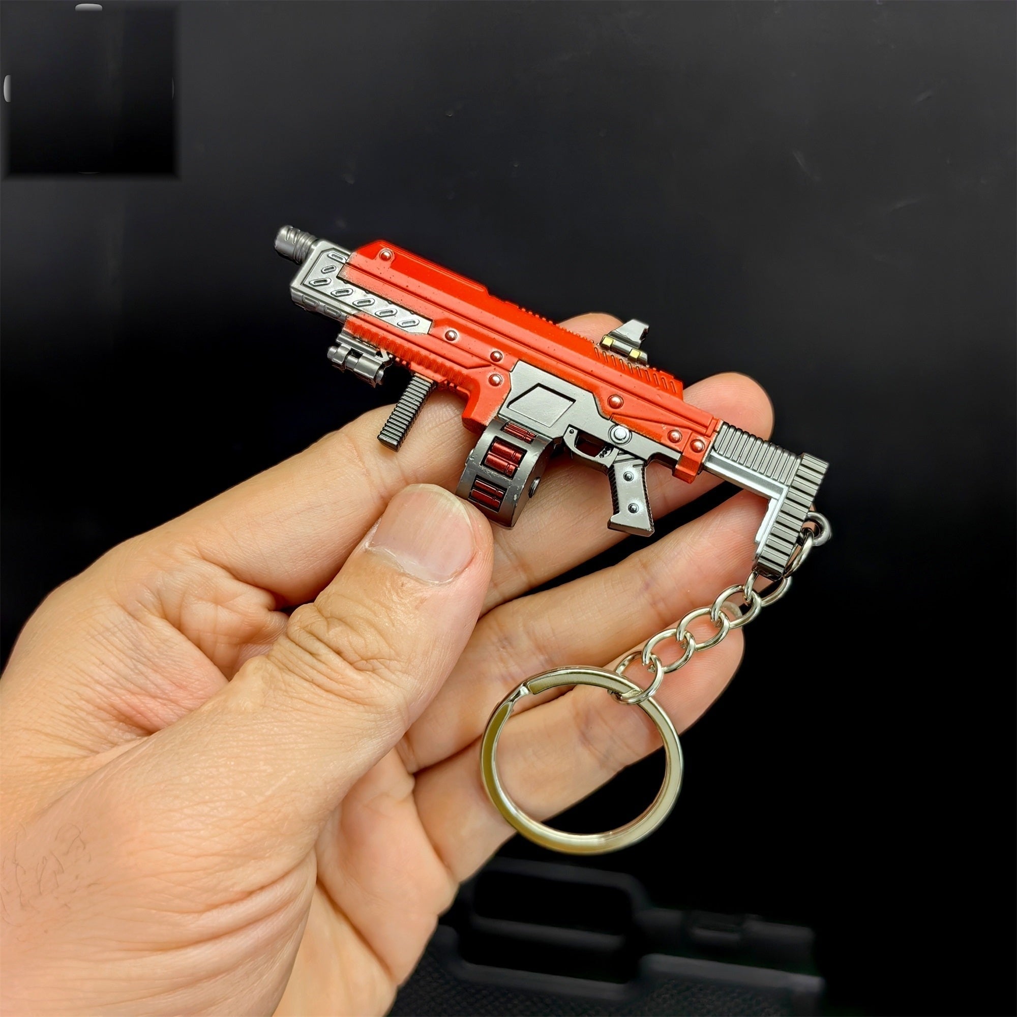 Tiny SG-2251E Breaker Incendiary Gun Model Metal Keychain