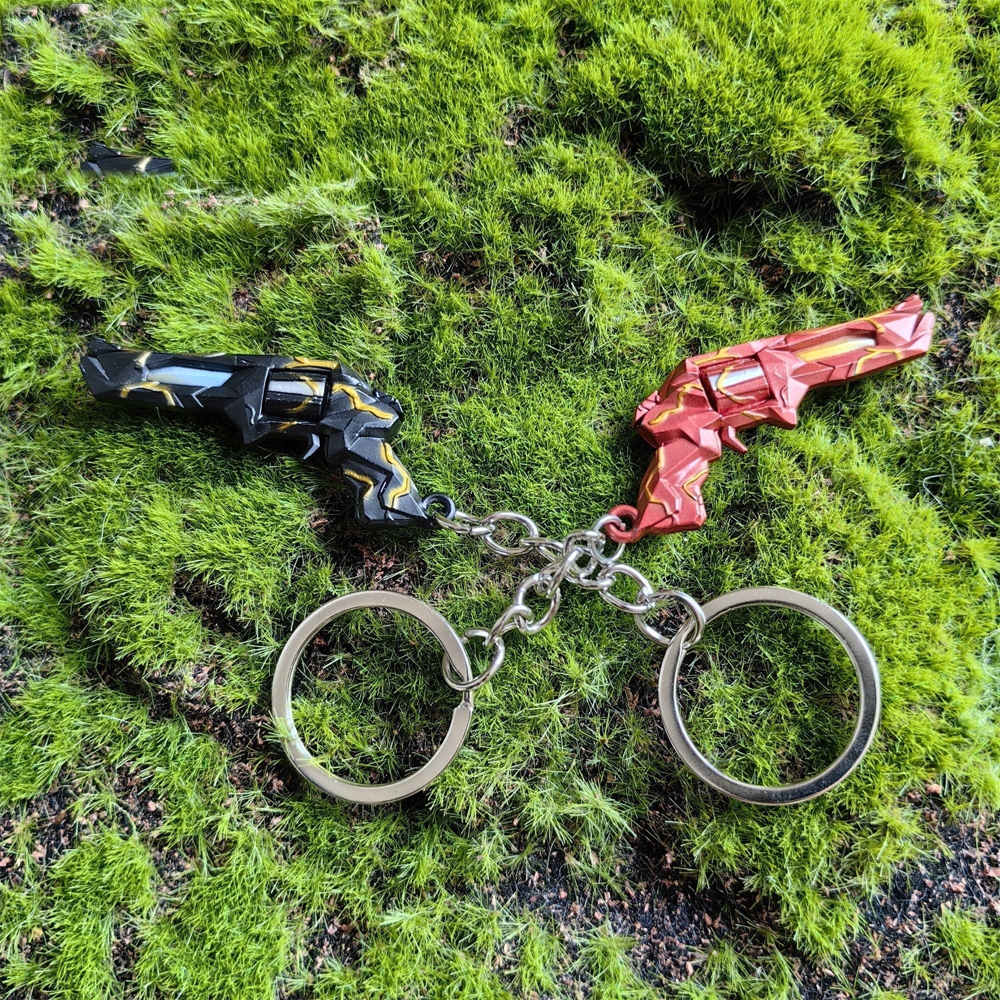 Metal Singularity Sheriff Gun Tiny KeyChain Pendant