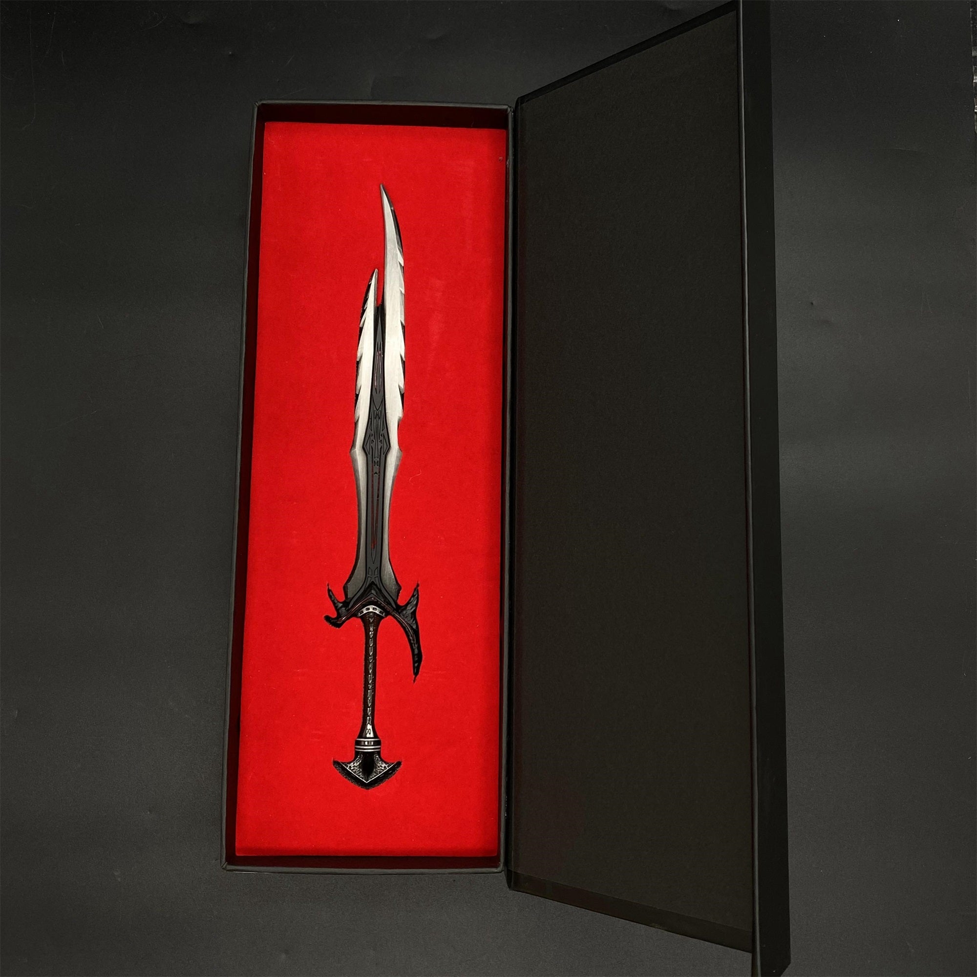 Armes Daedriques Skyrim 1/6 – Répliques Métal de Collection