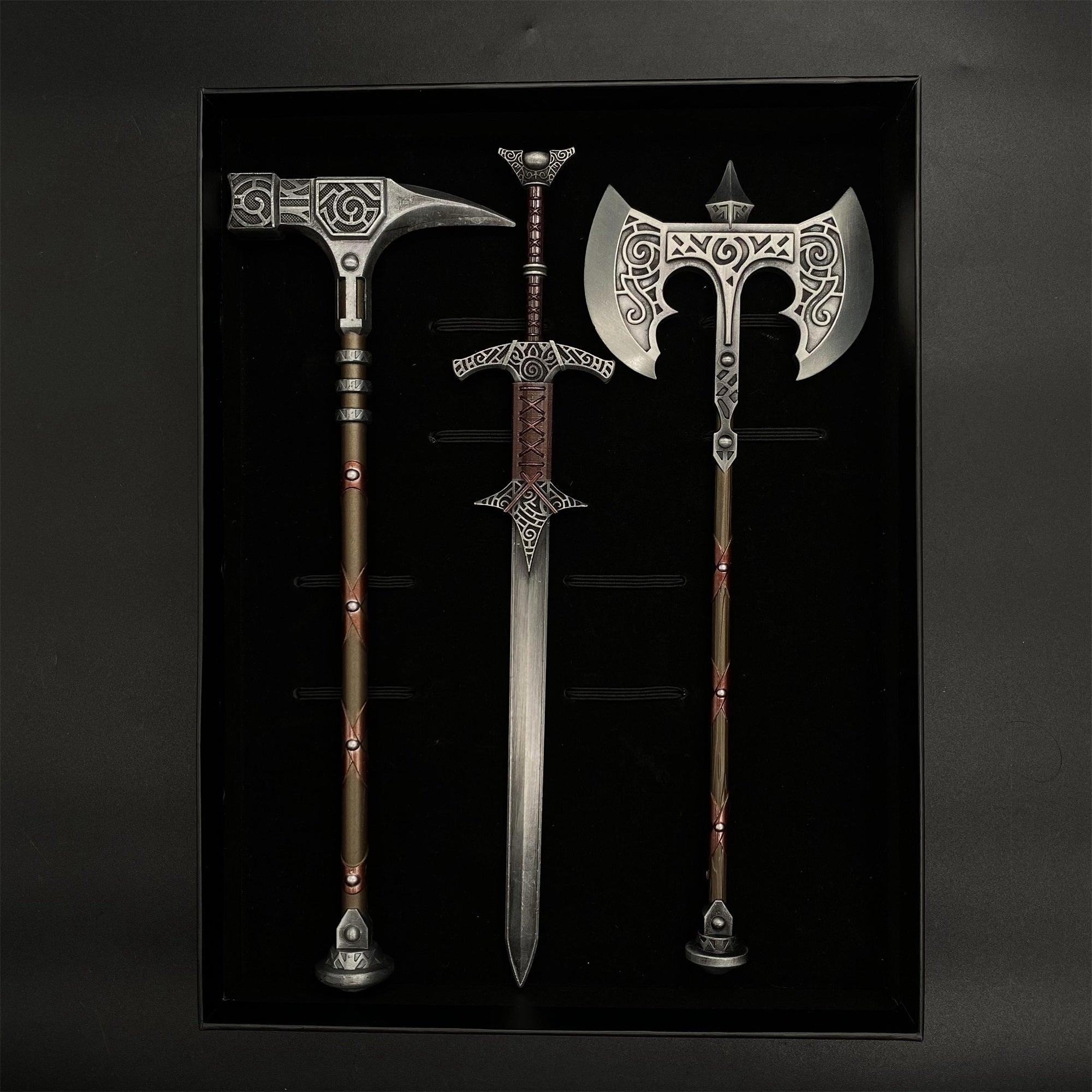 Armes en Acier Skyrim 1/6 – Série Skyforged, Répliques Métal