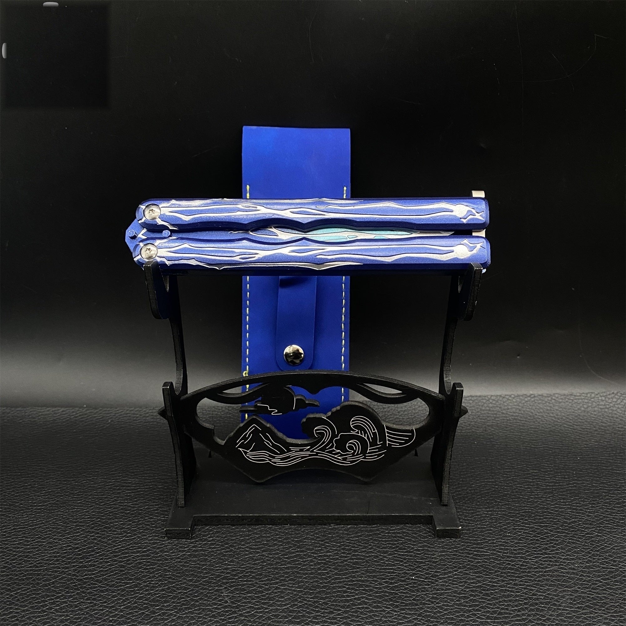 Balisong Inspiré du Couteau Smite (Valorant)