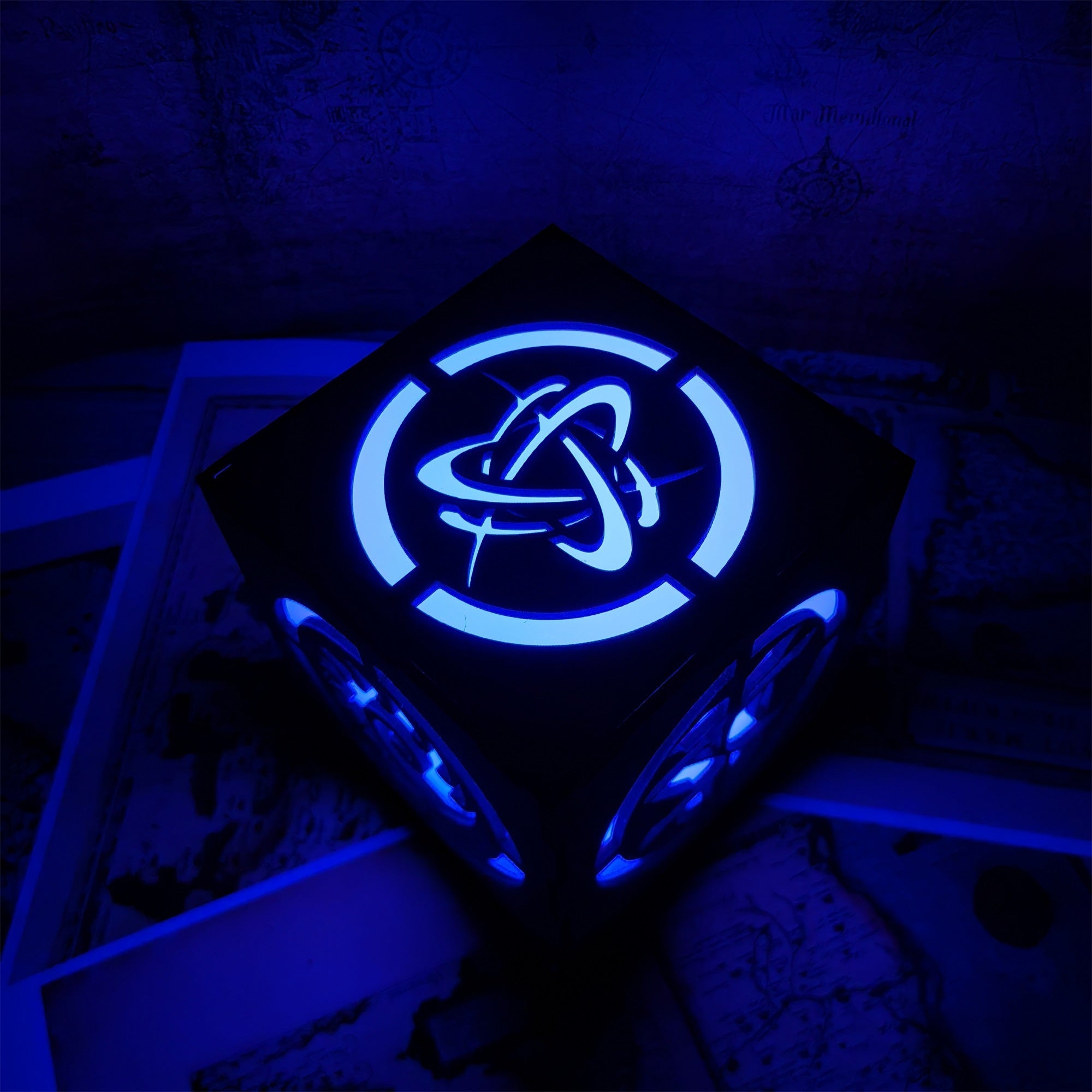 Hybrid Protoss Inspired Wood Cube Light Desk Decor