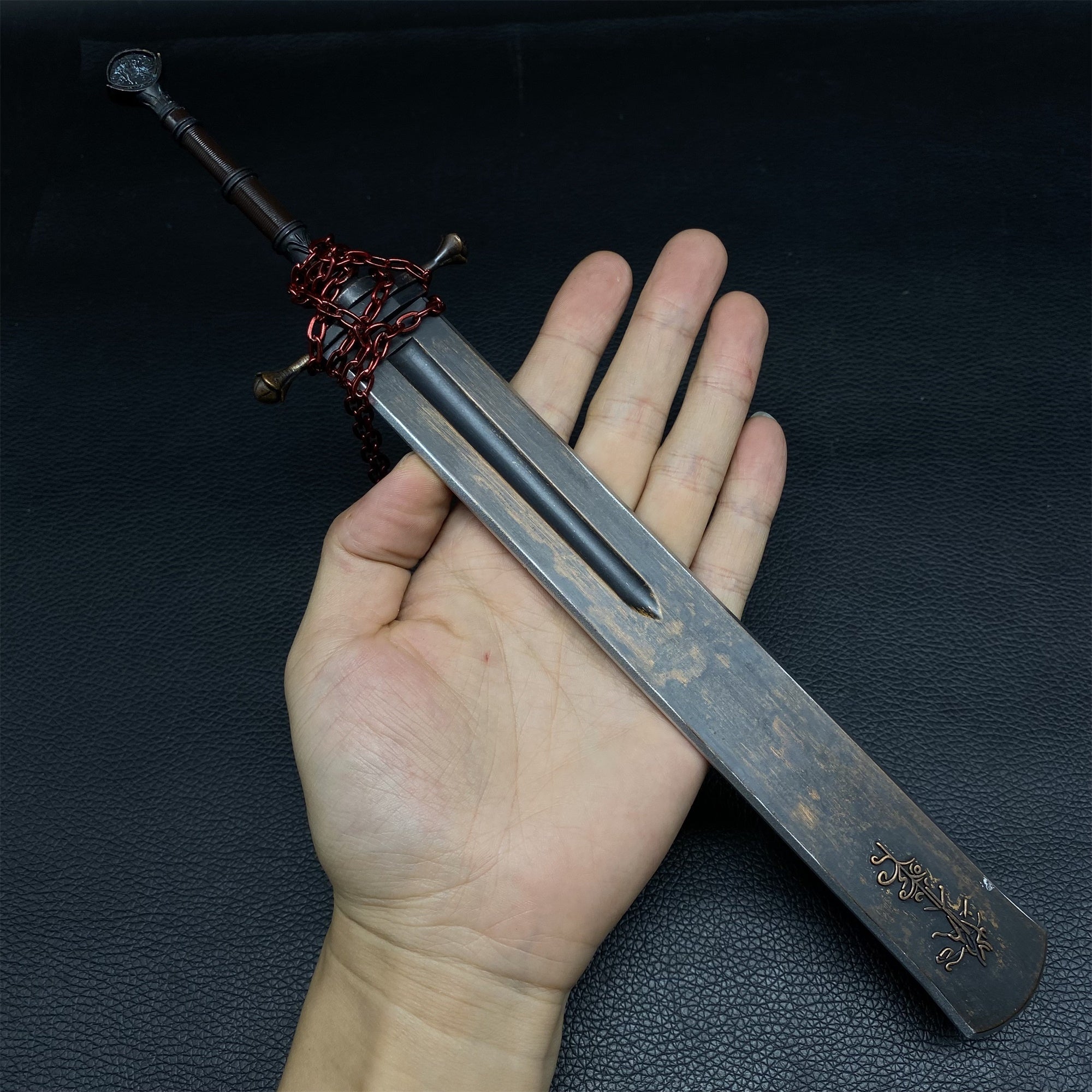Soul Game Metal Marais Executioner's Sword Miniature For Collection